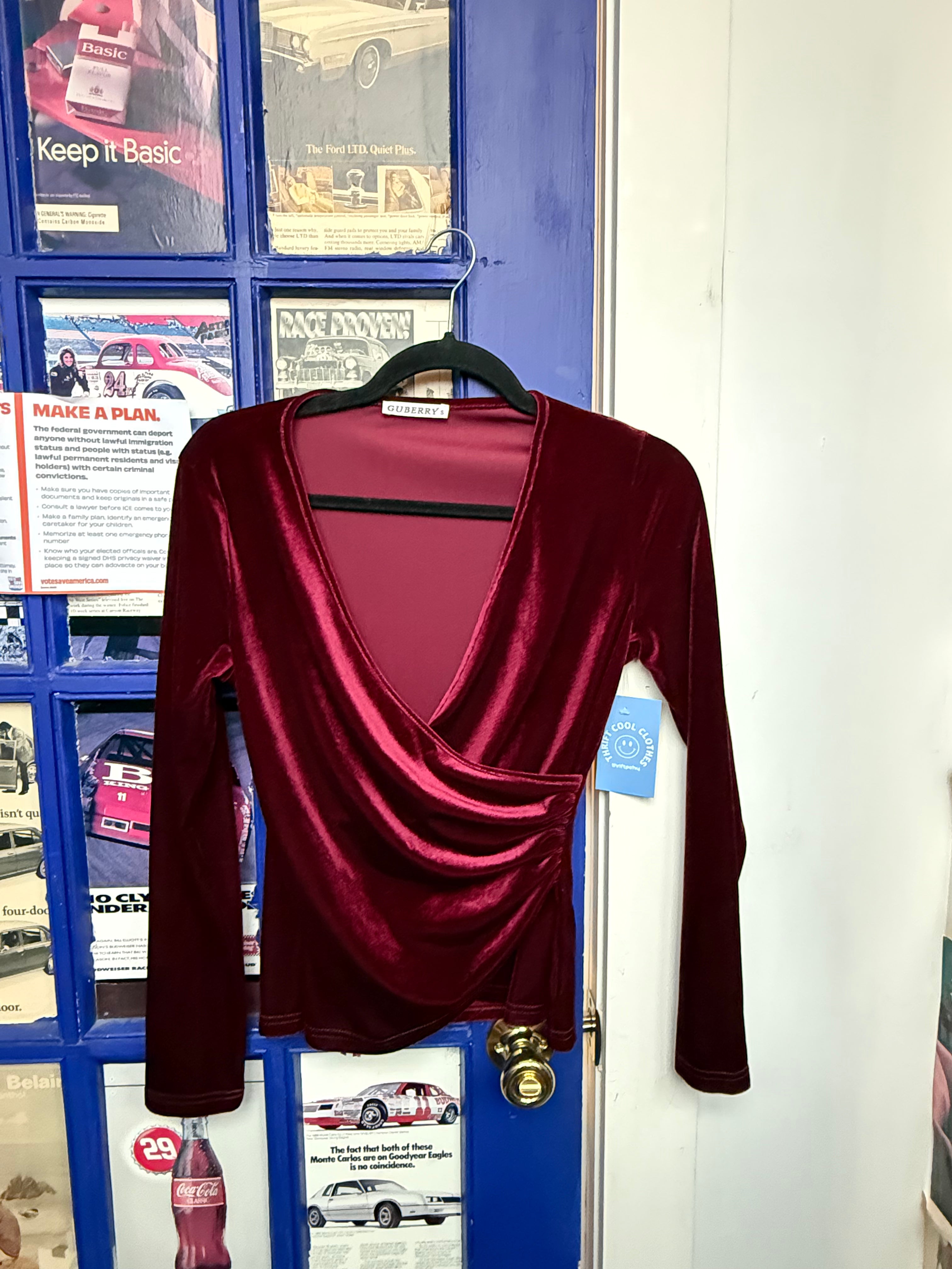 maroon guberry velour ls vneck, s