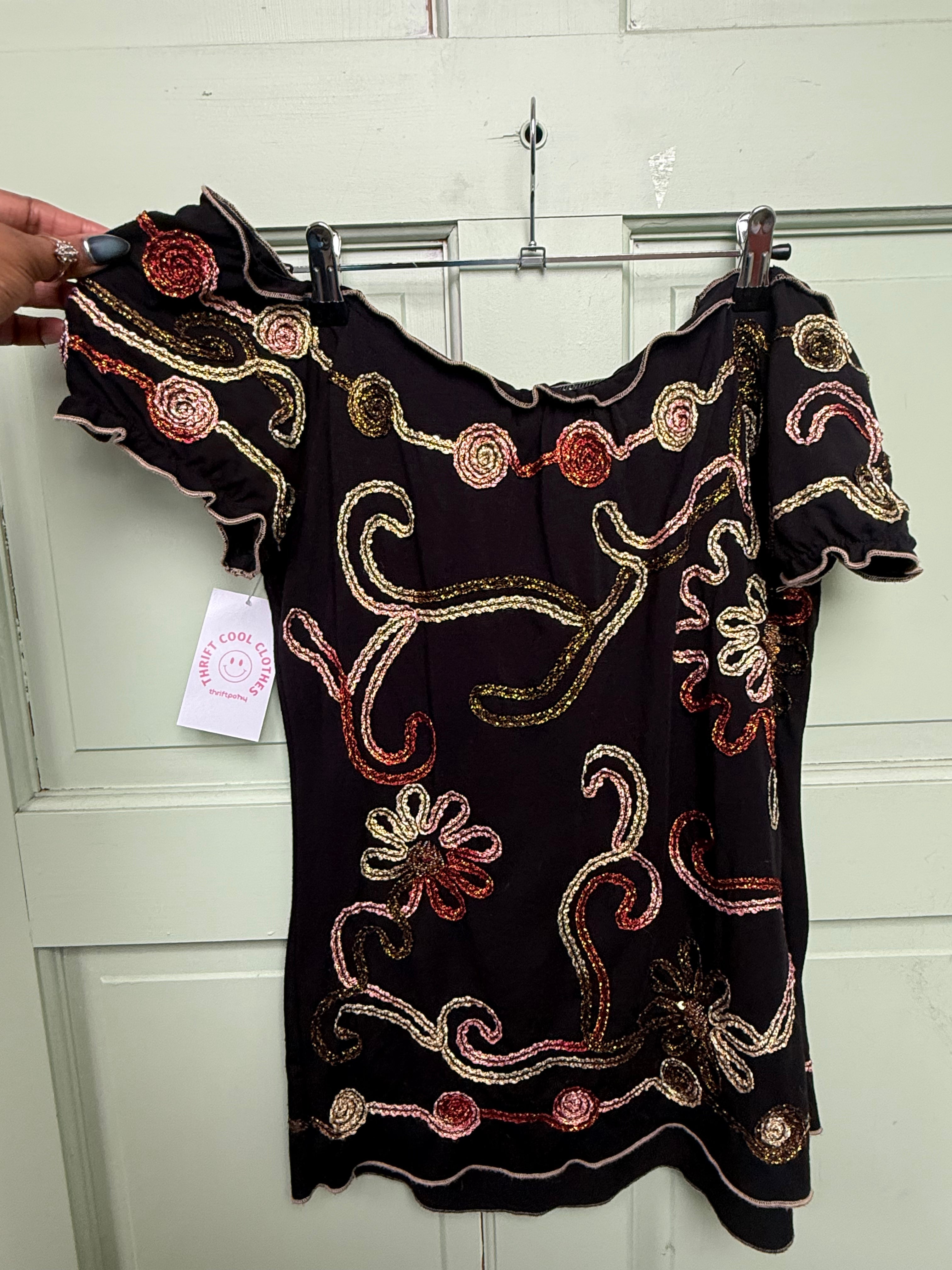 Black red Lauren michelle Floral swirl ruffle trim top, S