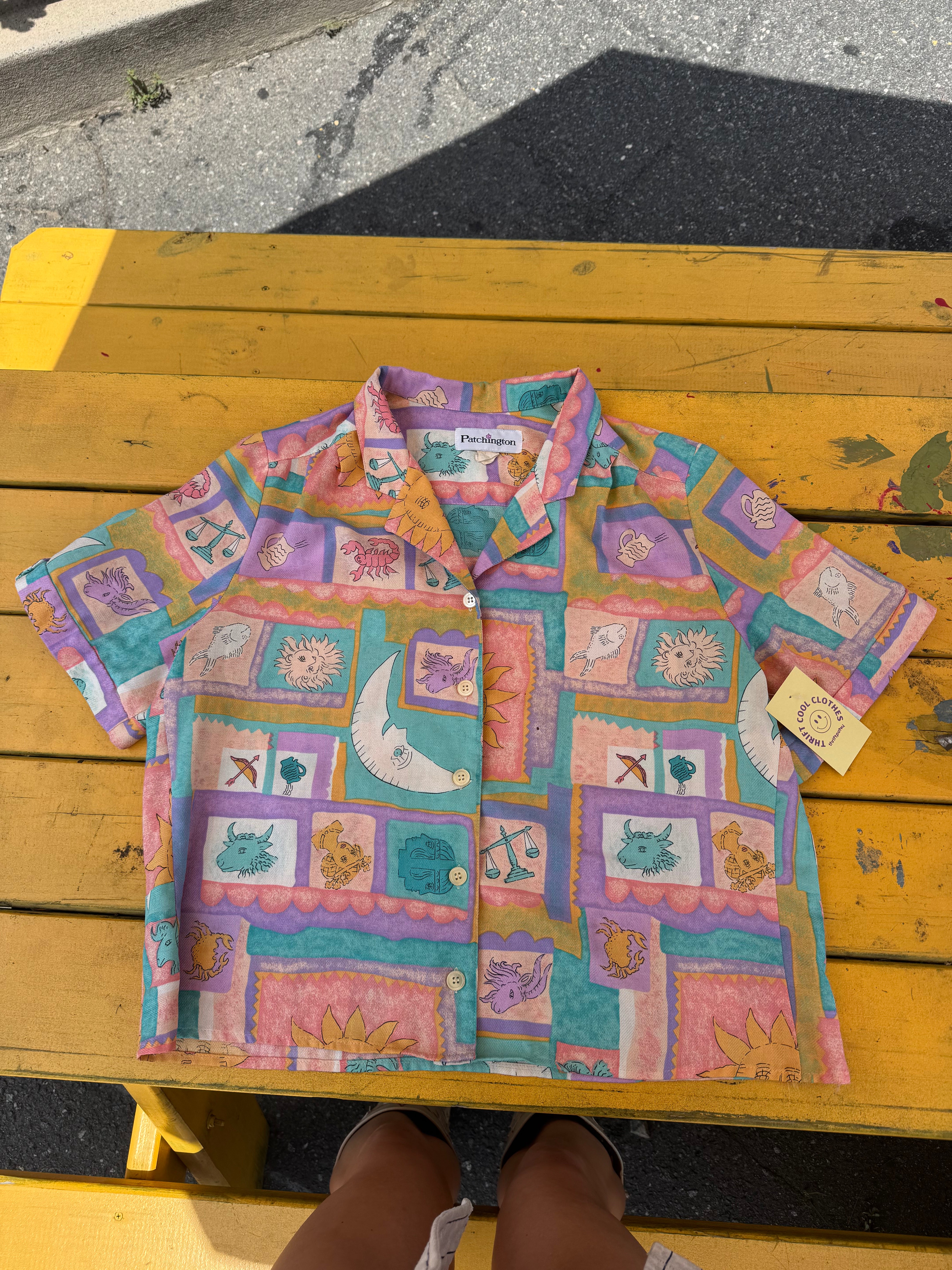 Purple yellow blue Patchington Vtg zodiac ss button up, 14