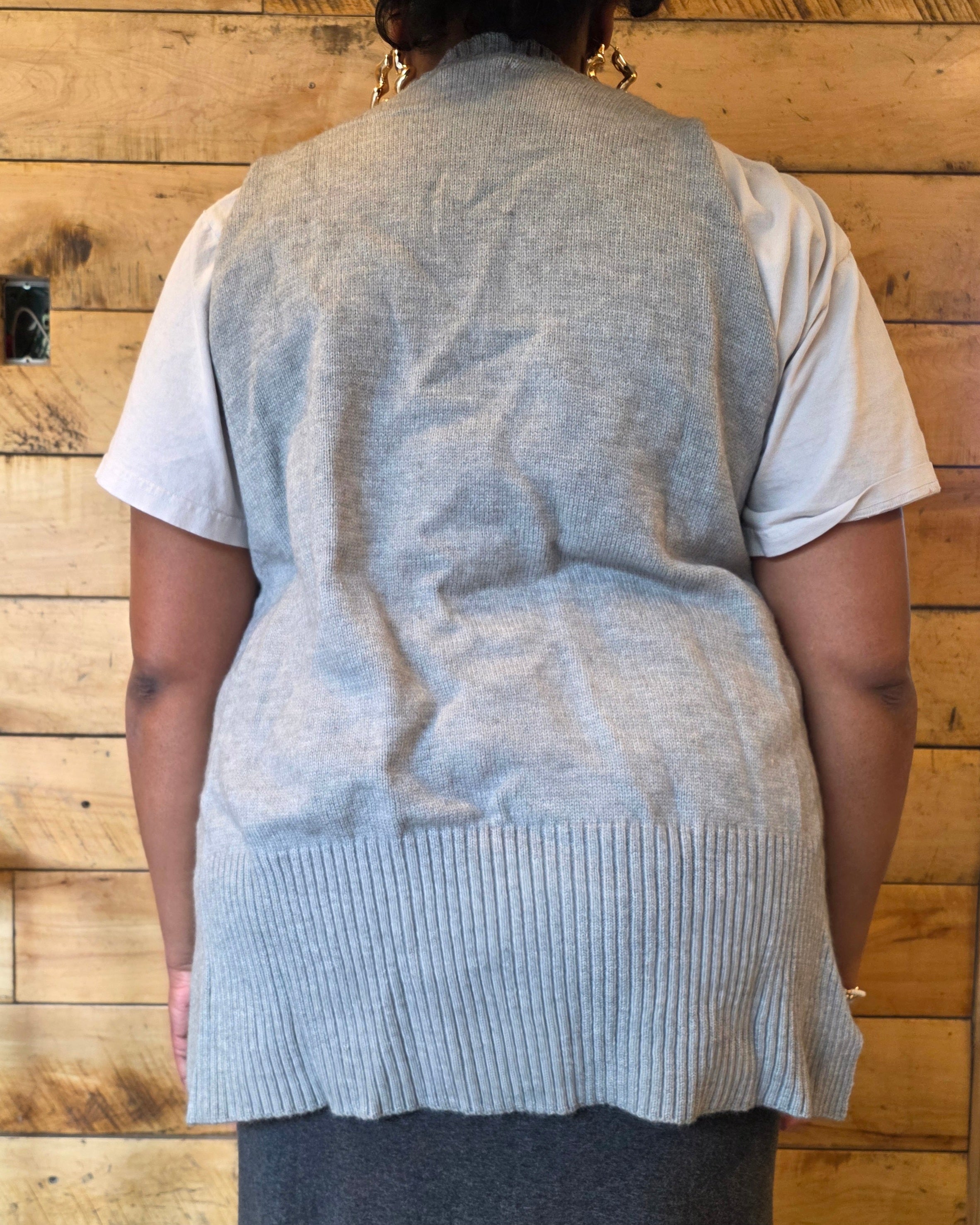 gray anthrologie Knit sweater, OS