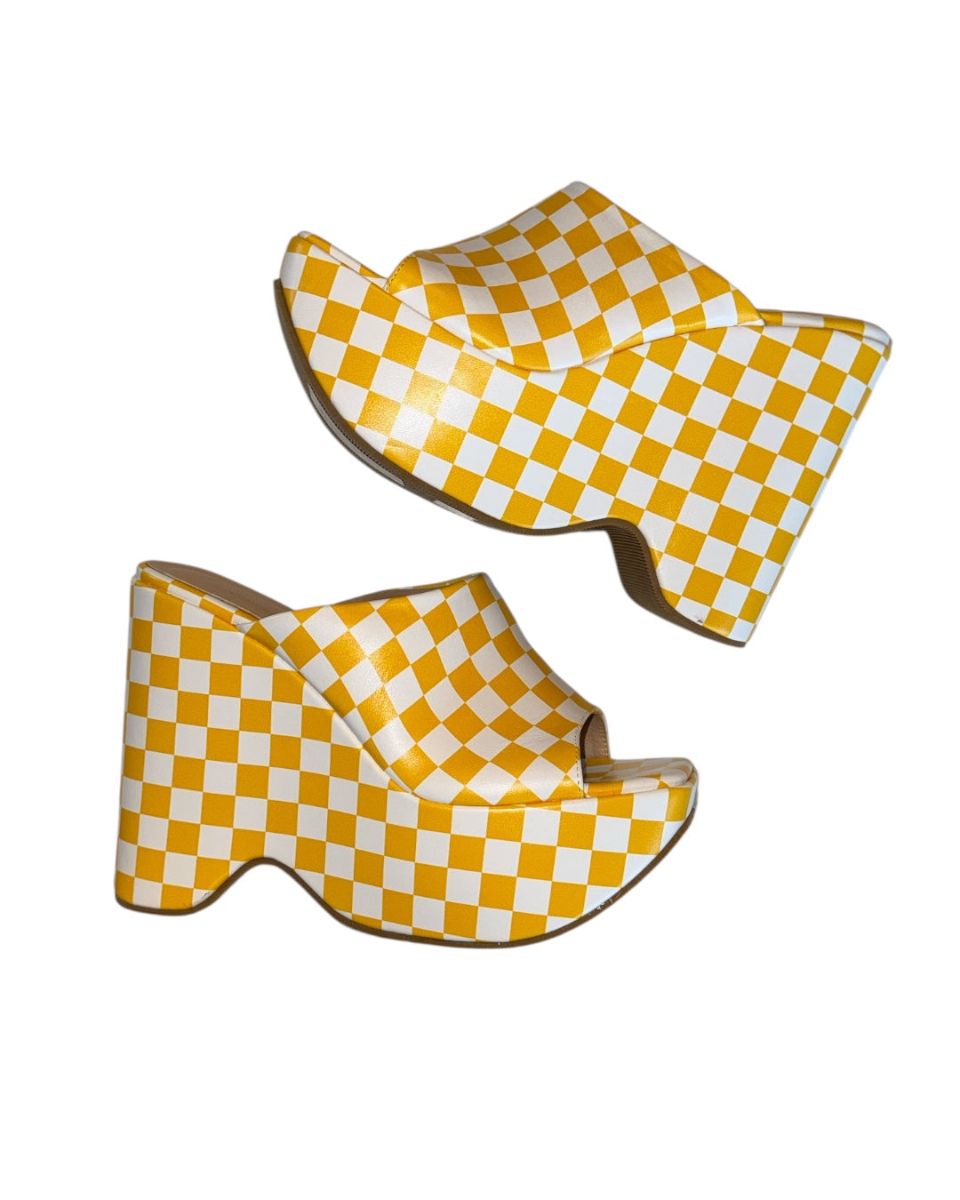 yellow white Chase + chloe platform checkered sandals, 10