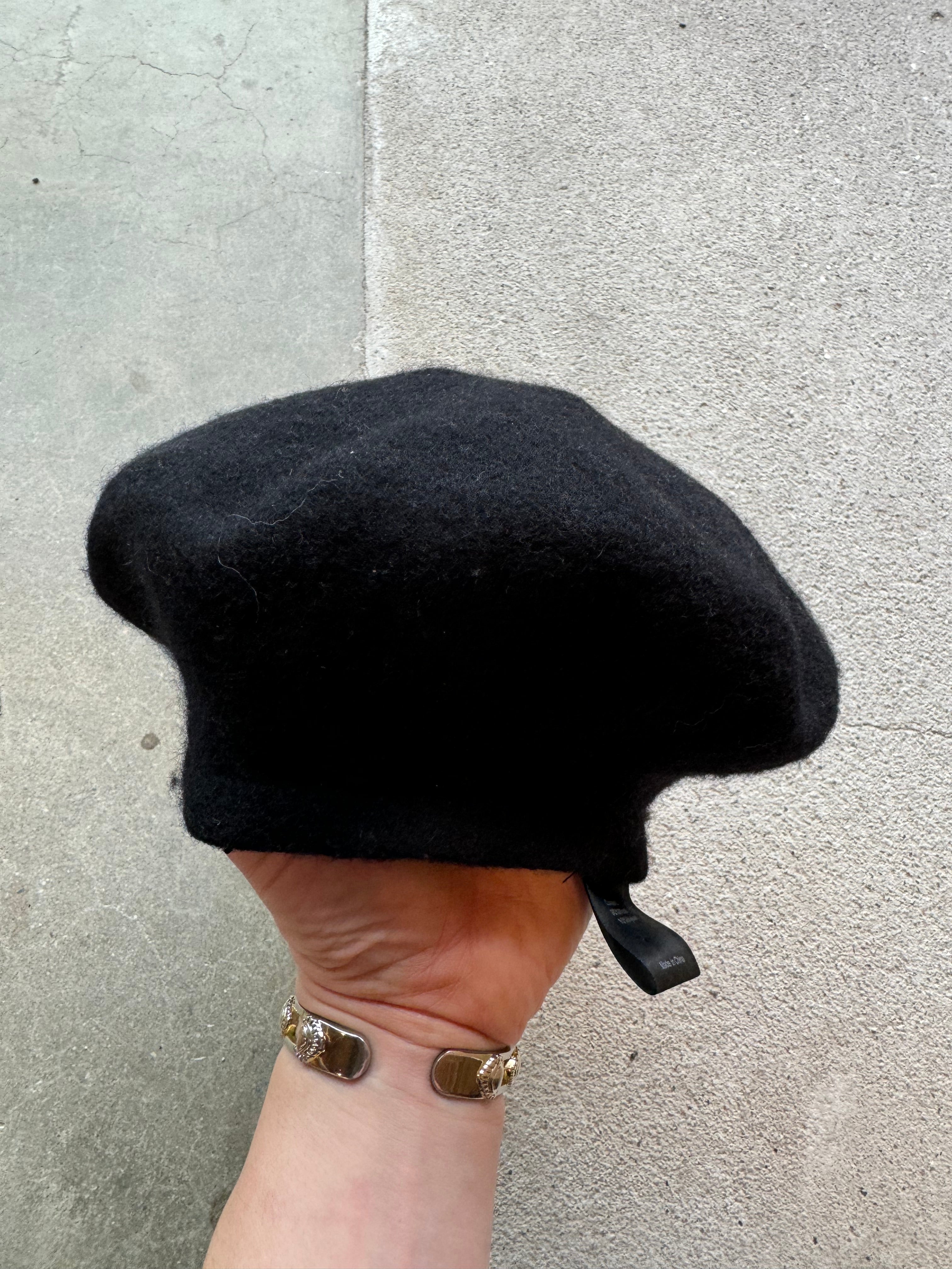 Black  Beret