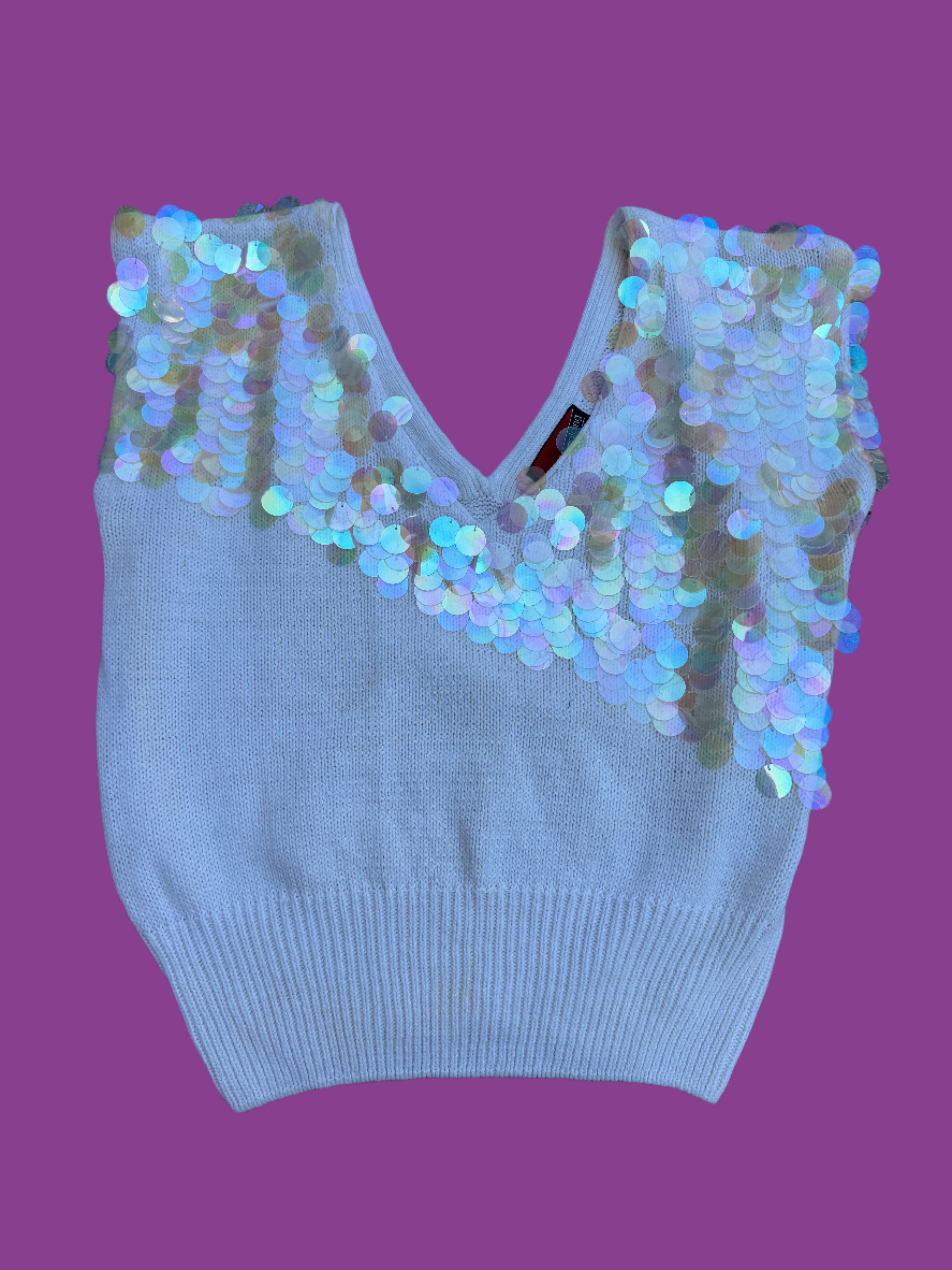 white crescendo sequin knit top, L