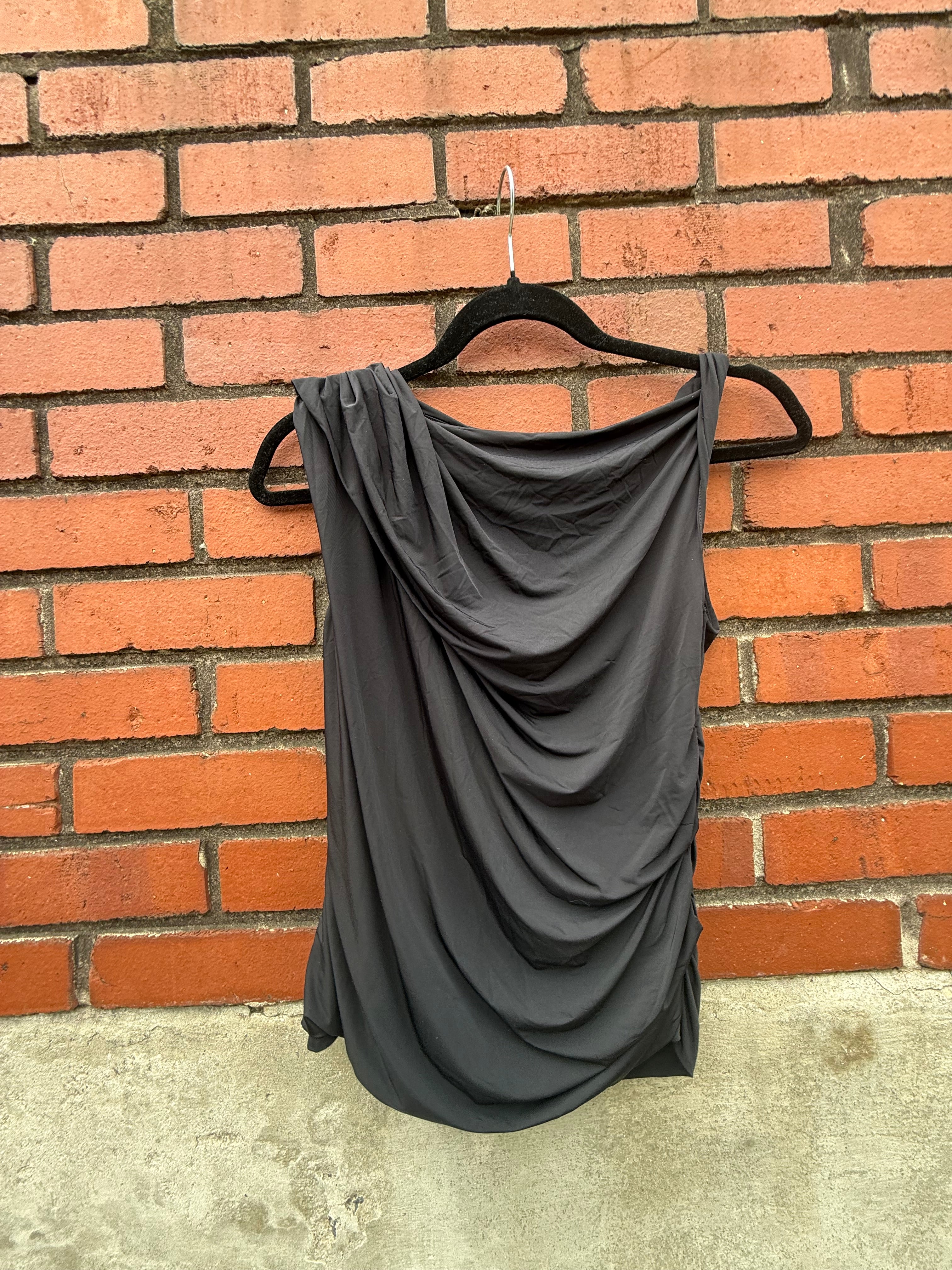 black abercrombie & fitch off shoulder twist top, s