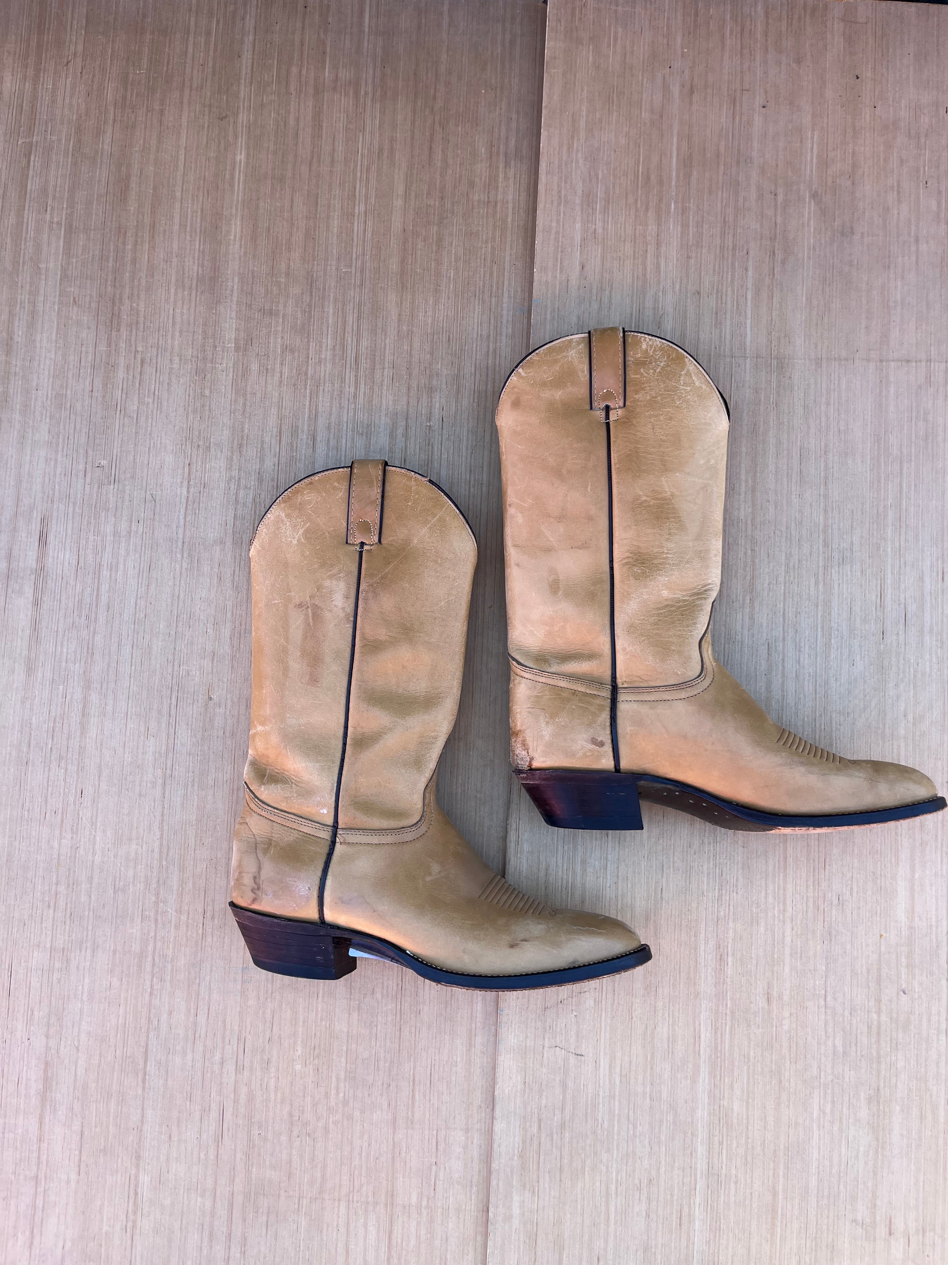 tan  cowboy boots, 10 mens