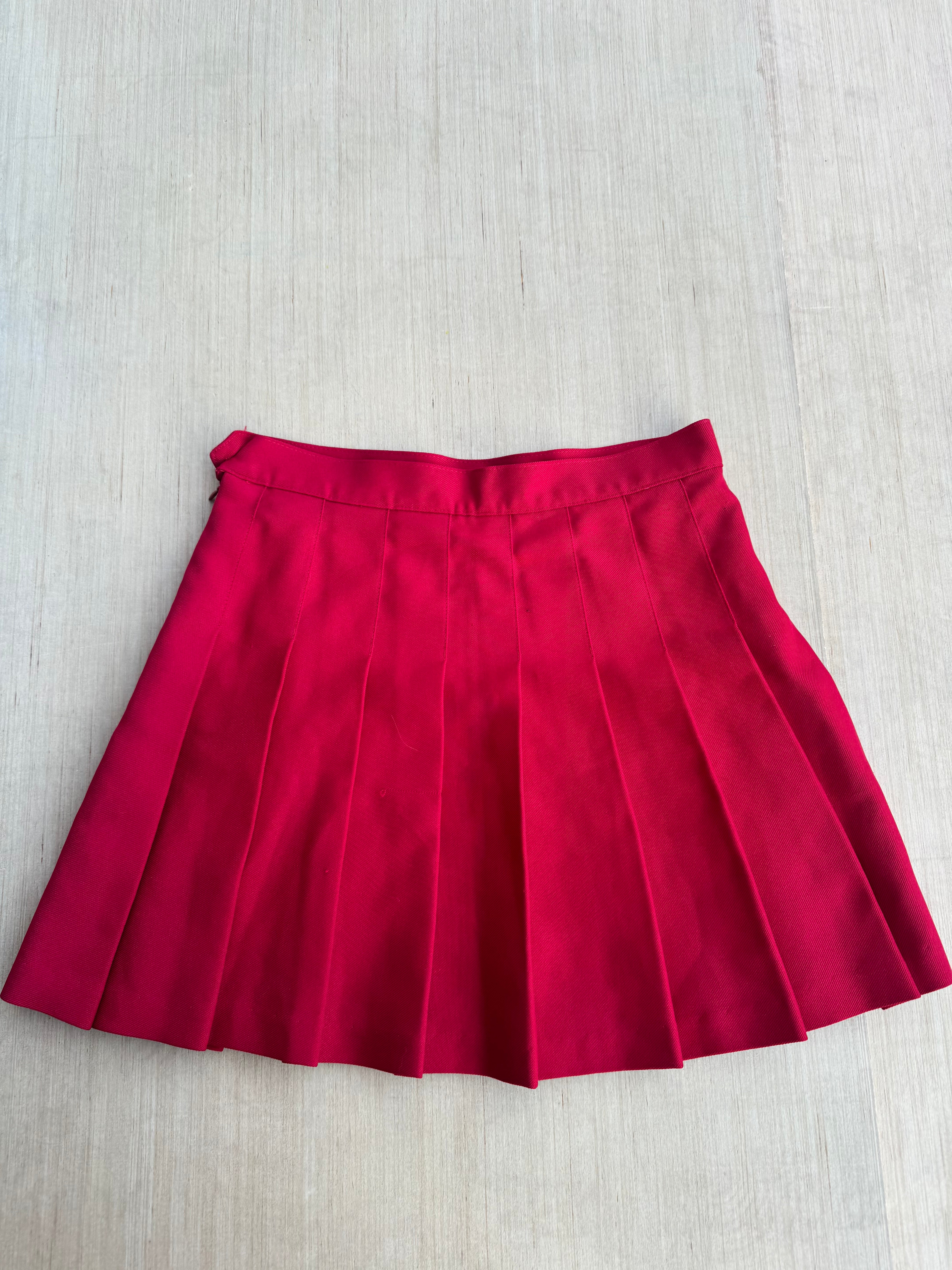 Red American Apparel Pleated mini skirt, M