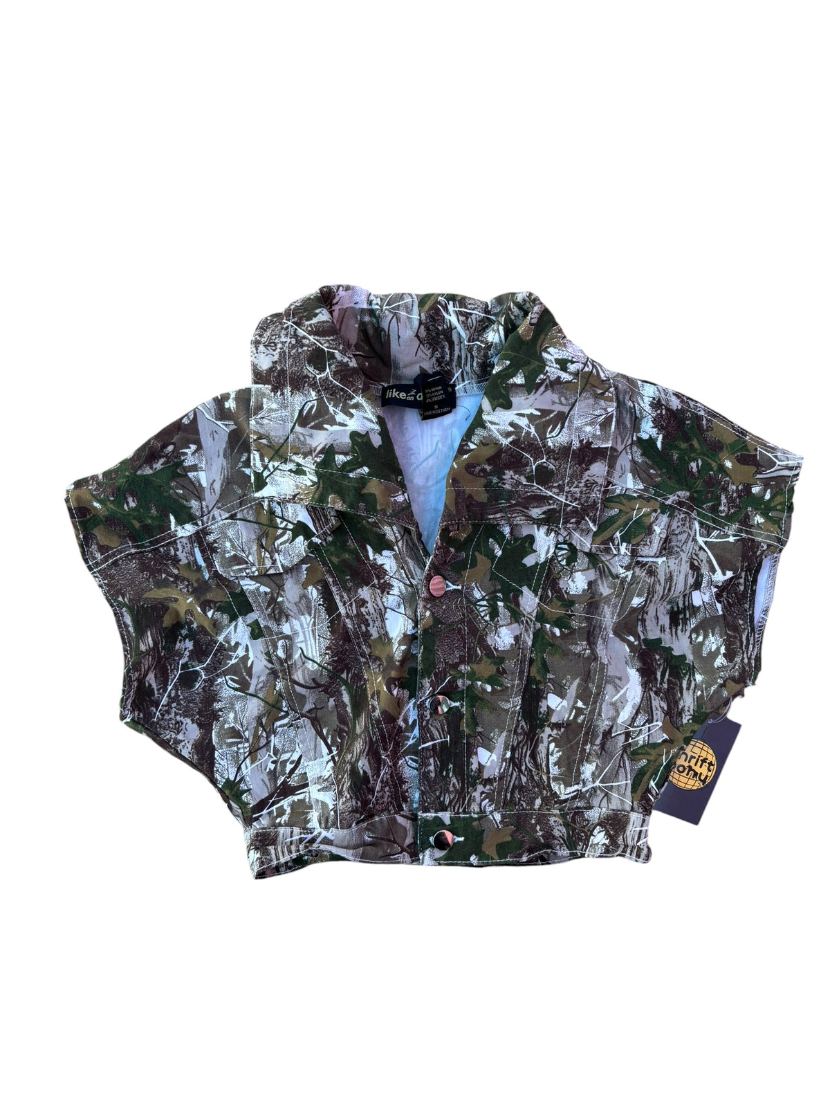 green like an angel camo ss button down, s