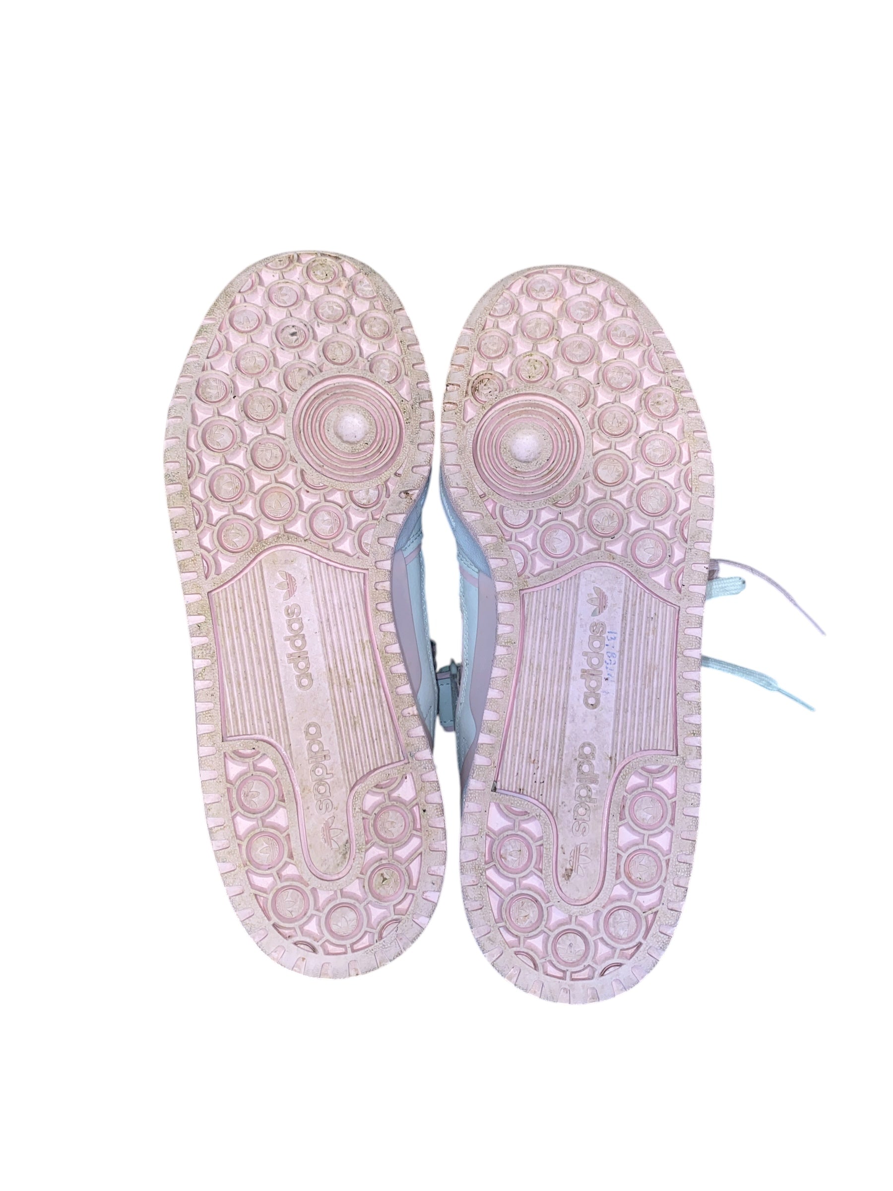 pink white adidas cuuute low top sneakers, 7.5