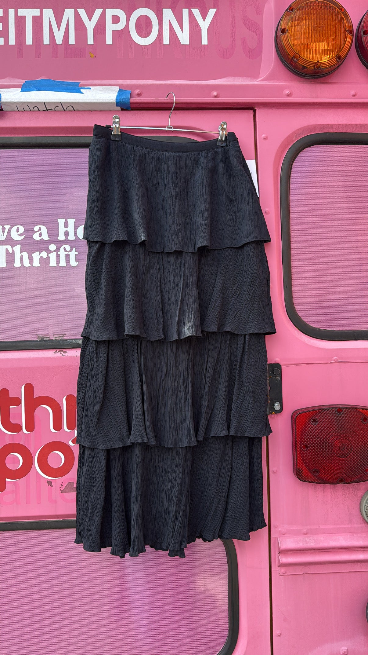 black abercrombie & fitch tiered maxi skirt, s