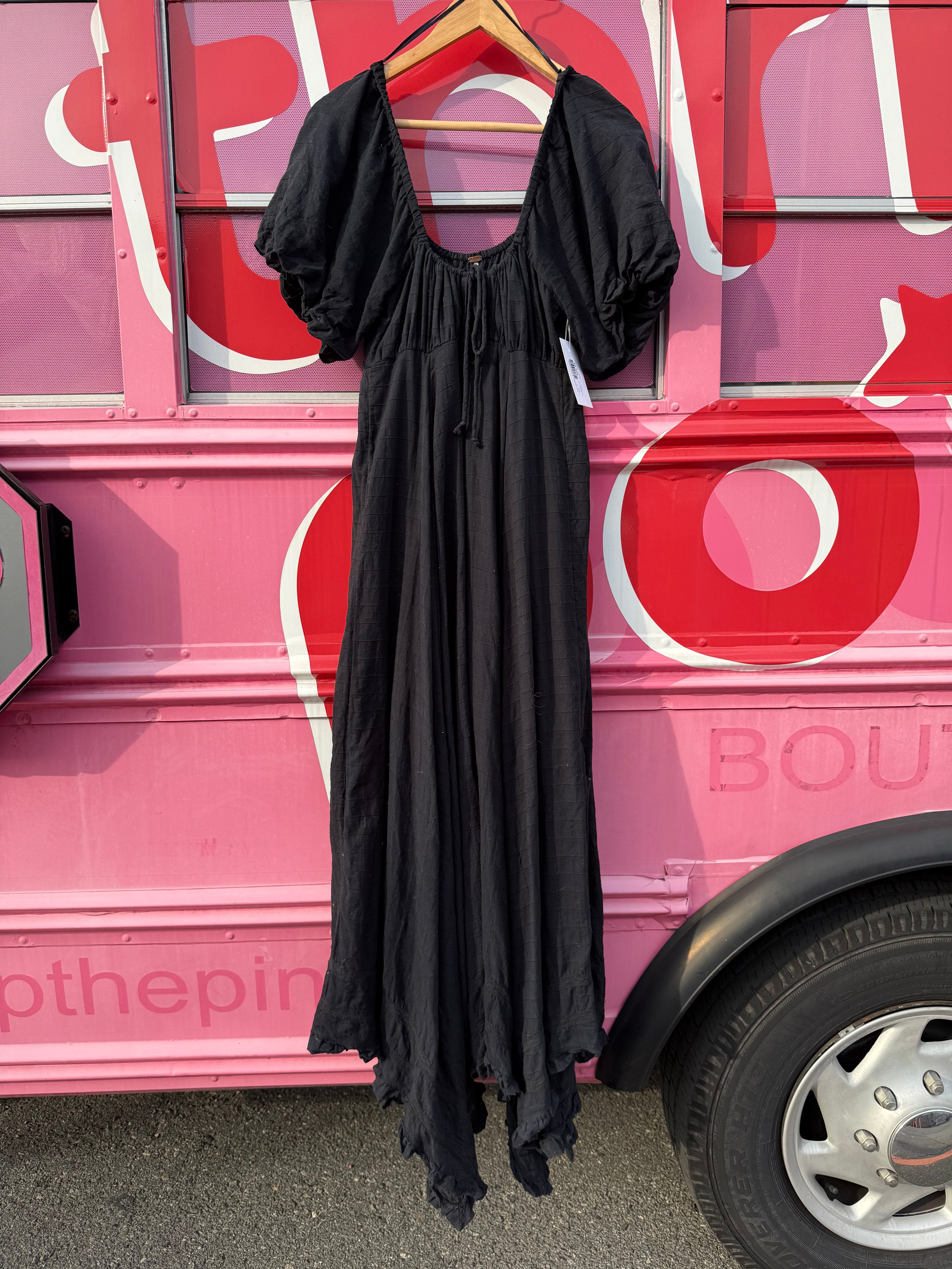 black free people ruffle trim ss maxi, xs