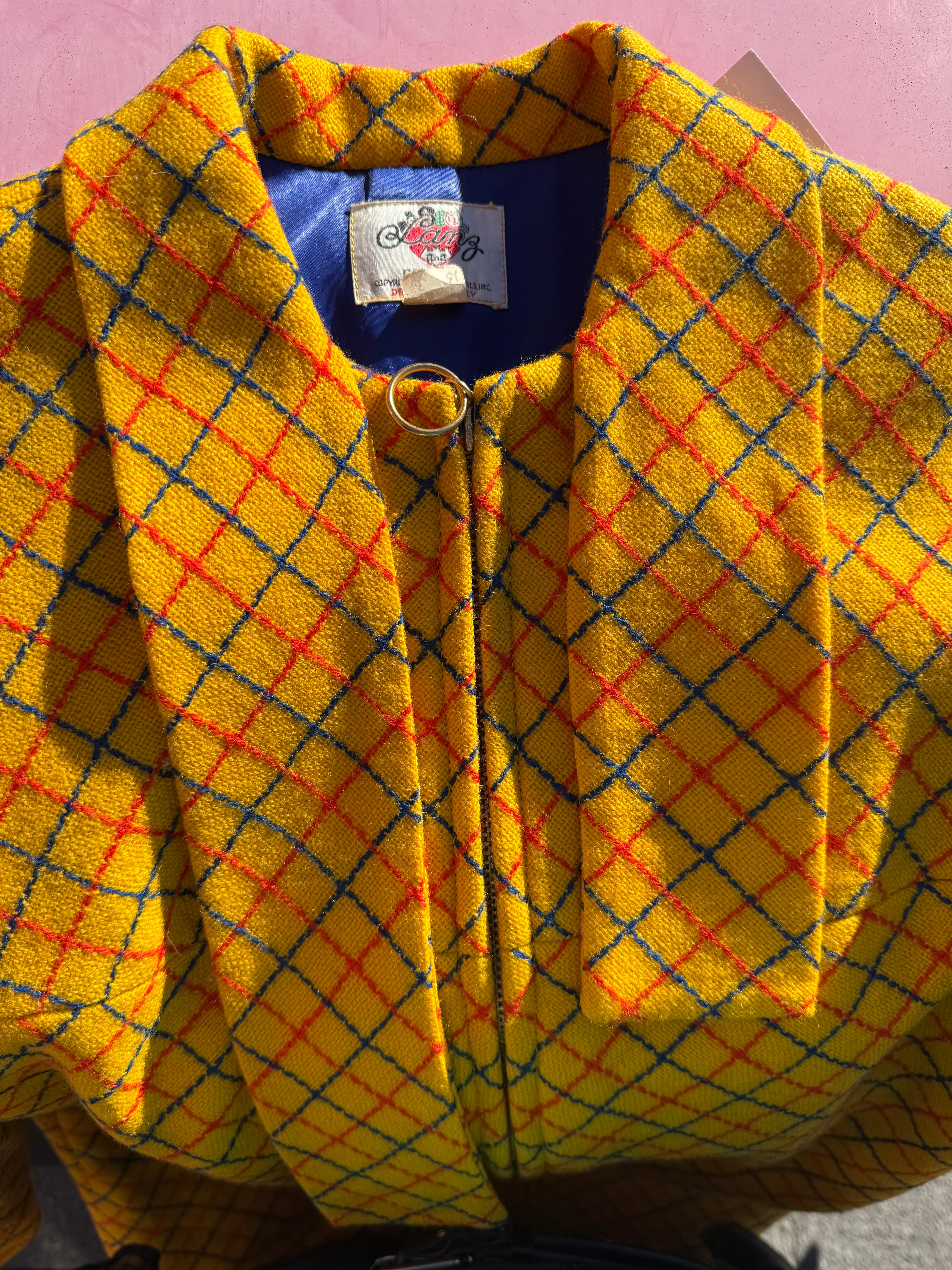yellow lang vtg plaid zip up coat, 7