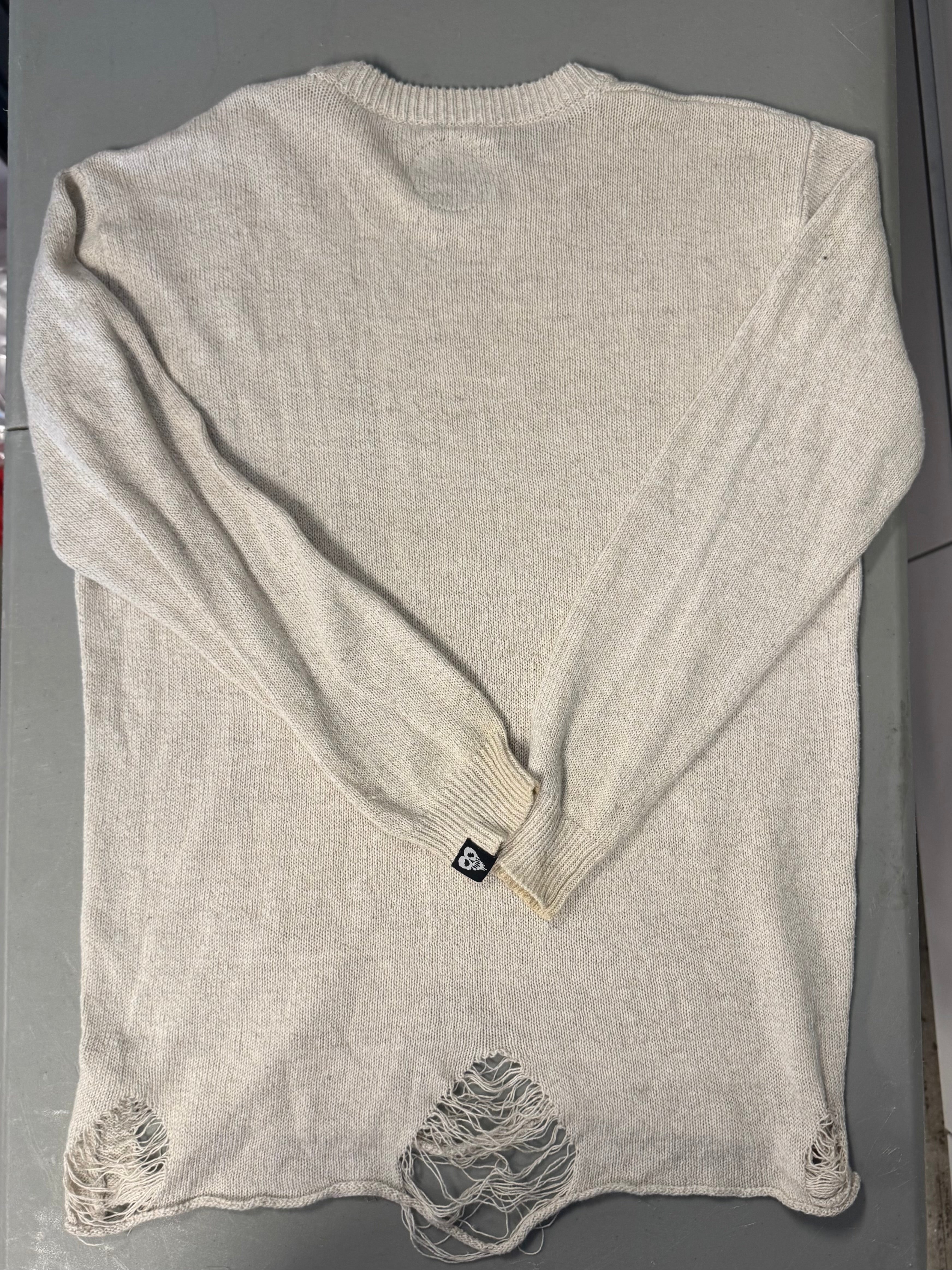 white antigua sport vtg phillies sweater, XL