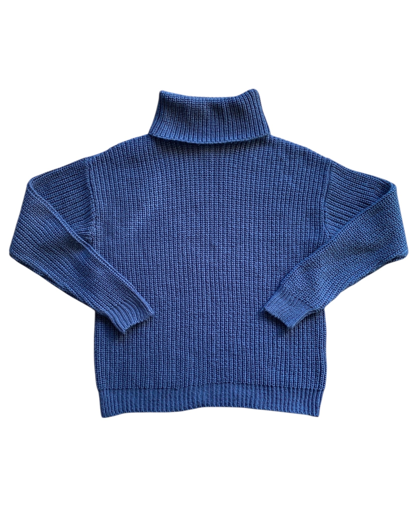 blue dont ask why turtleneck, os