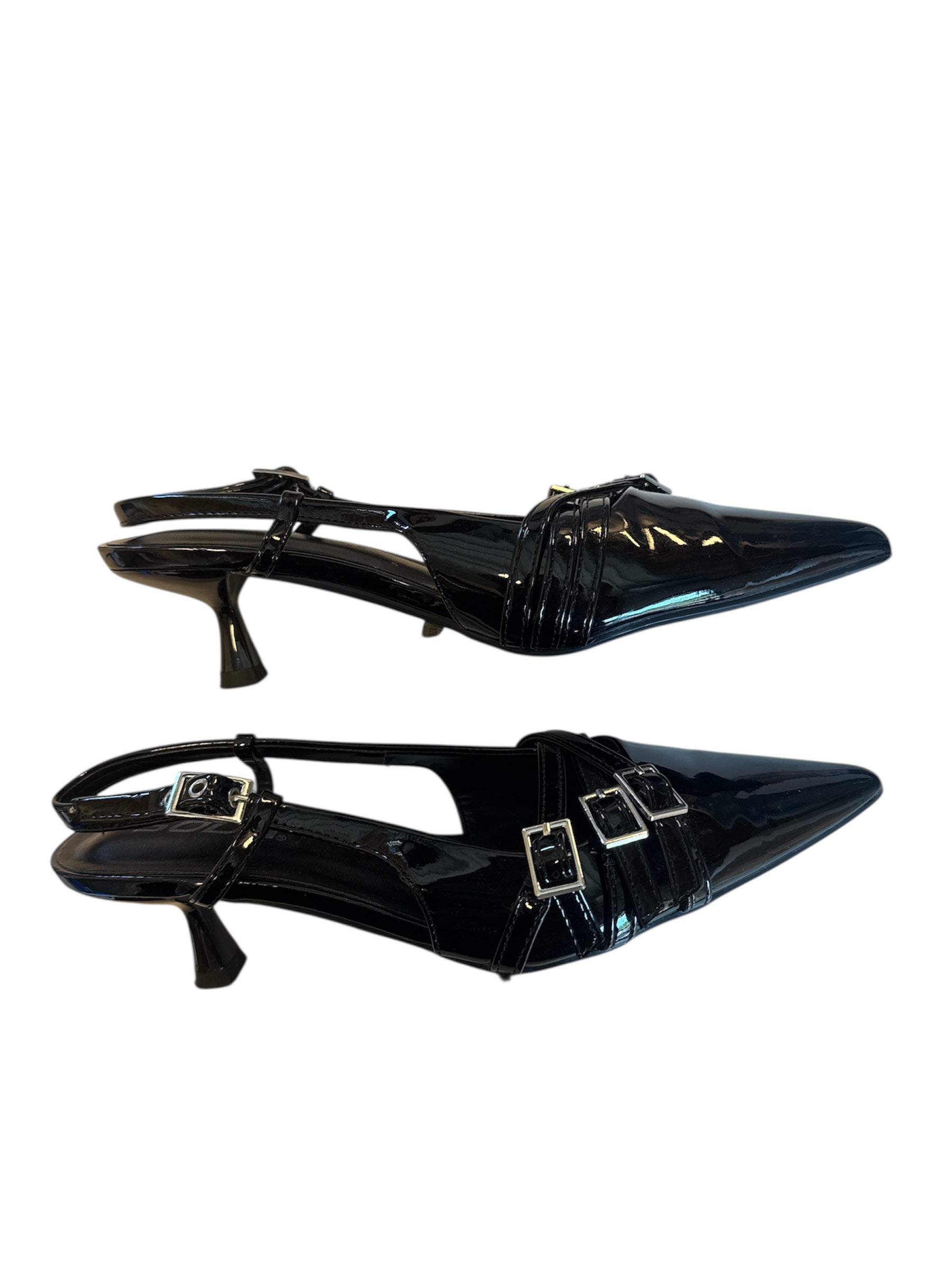 Black Soda Pointed toe kitten heel, 5.5