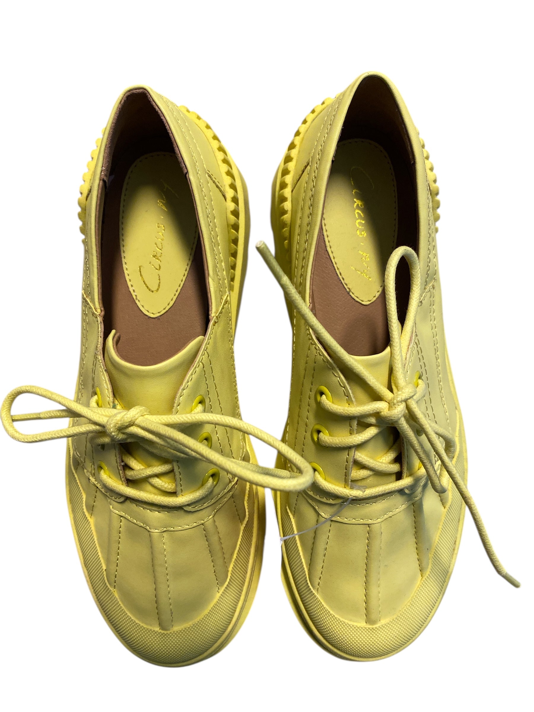 yellow circus by sam edelman chunky shoe, 8.5