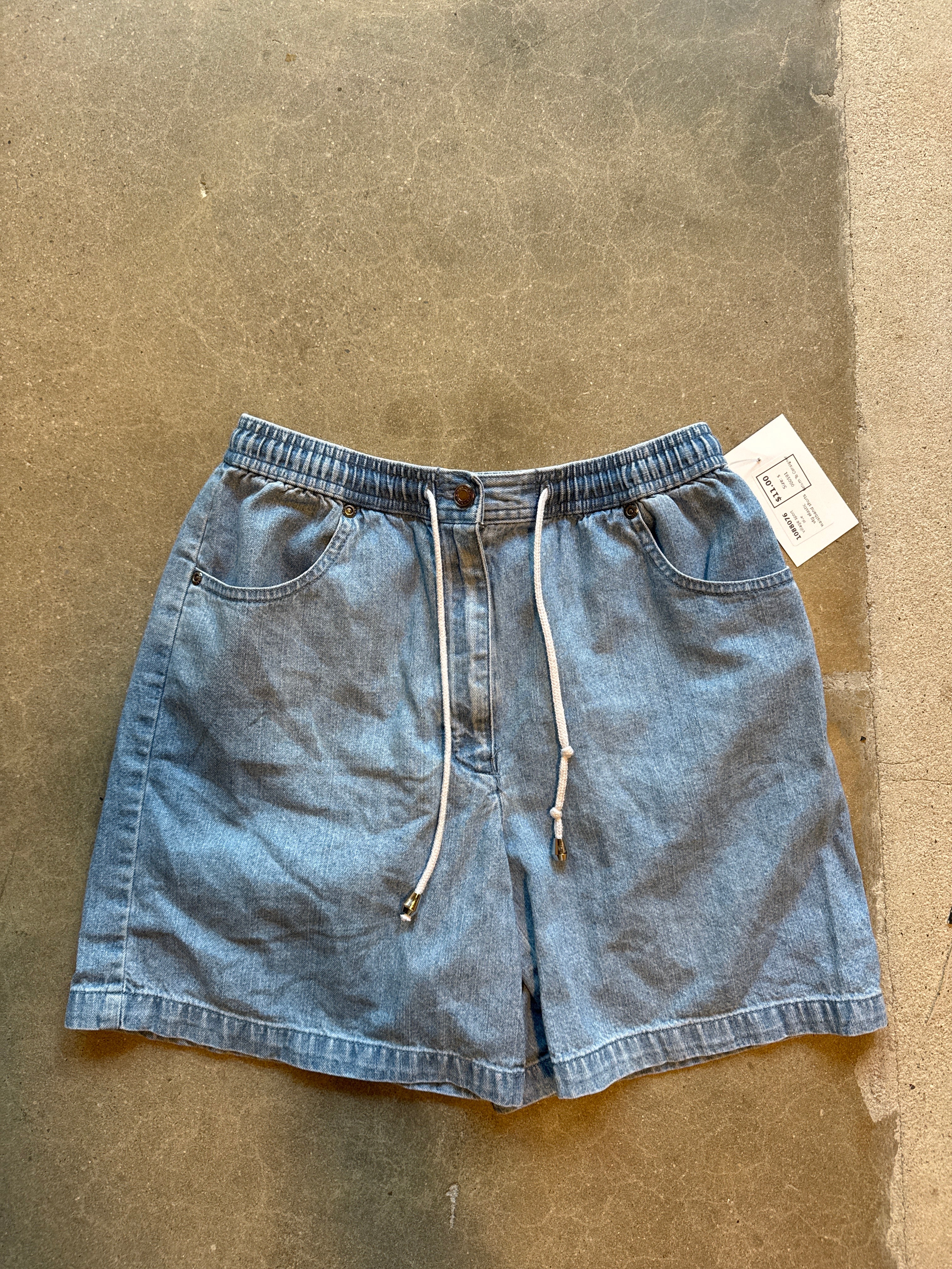 blue village sport vtg elastic waistband shorts, s