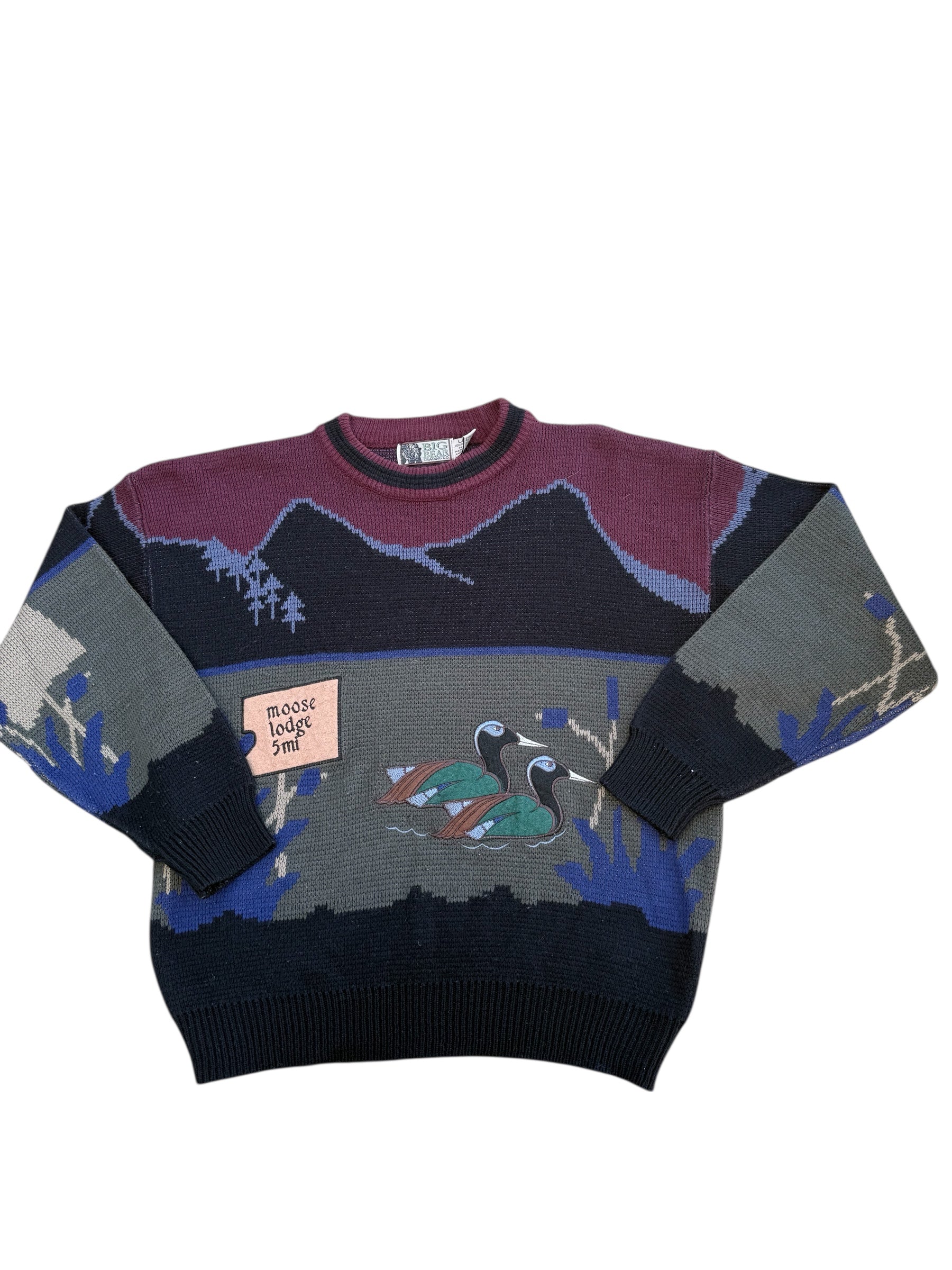 maroon black green big bear moose lodge sweater, L