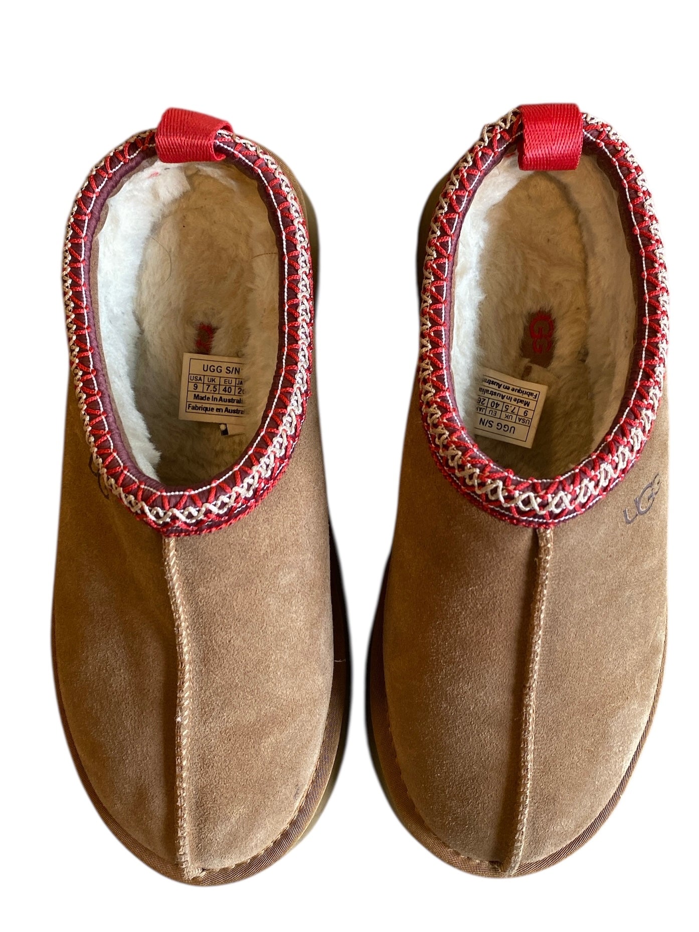 brown uggs lil slippers, 9