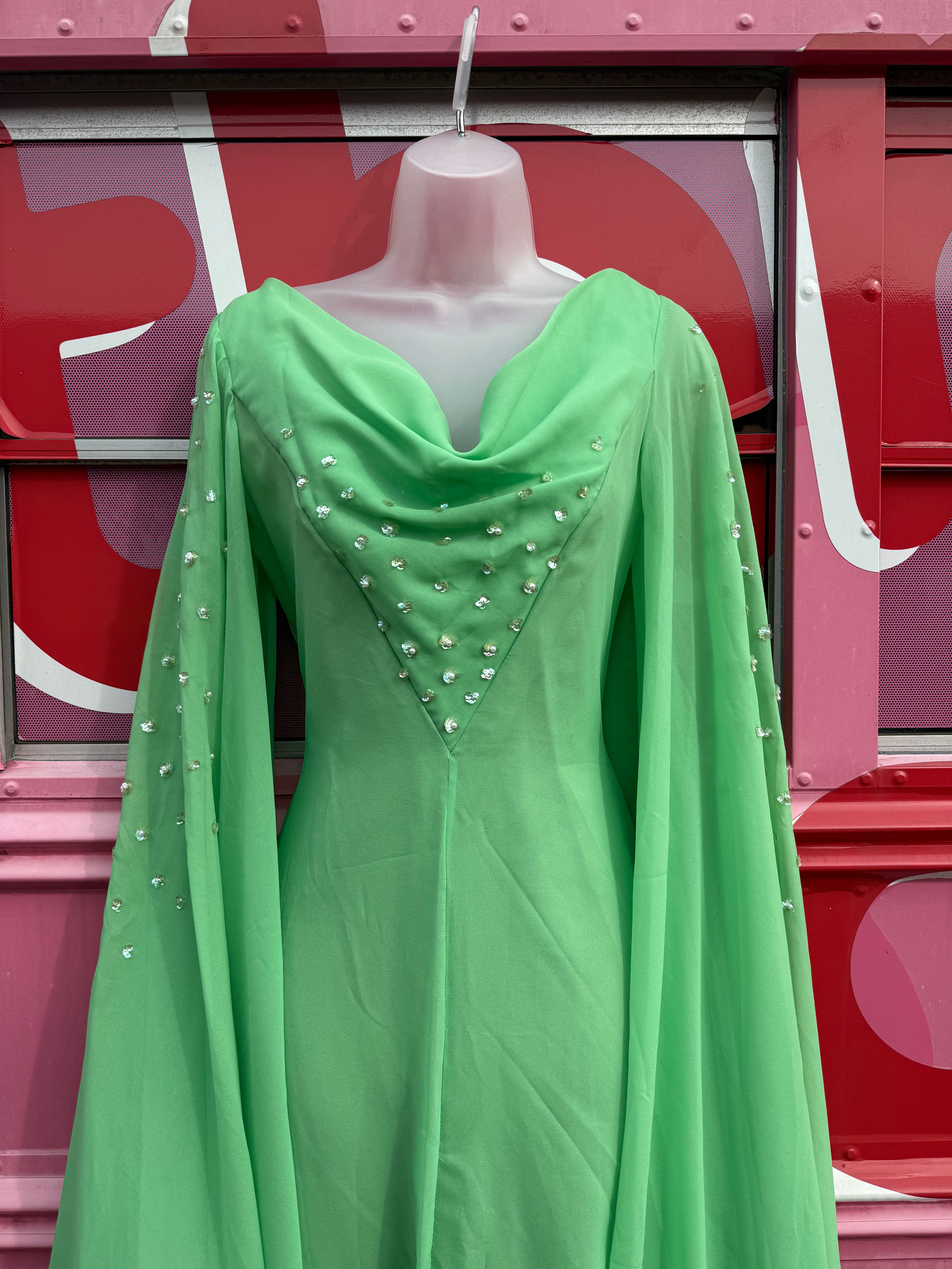 green madison avenue flowy sequin vtg maxi, 10