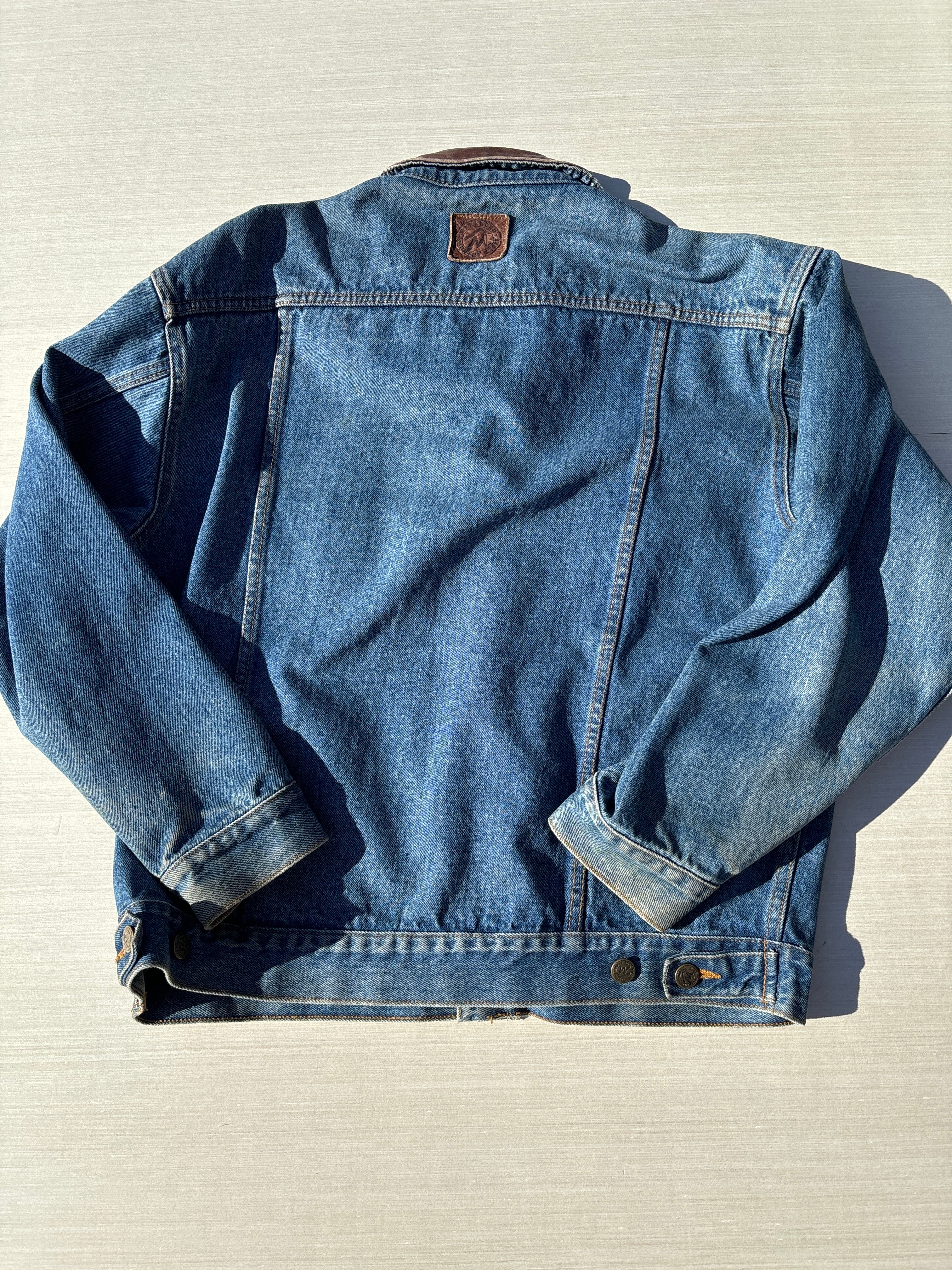 blue marlboro denim jacket w leather details, L