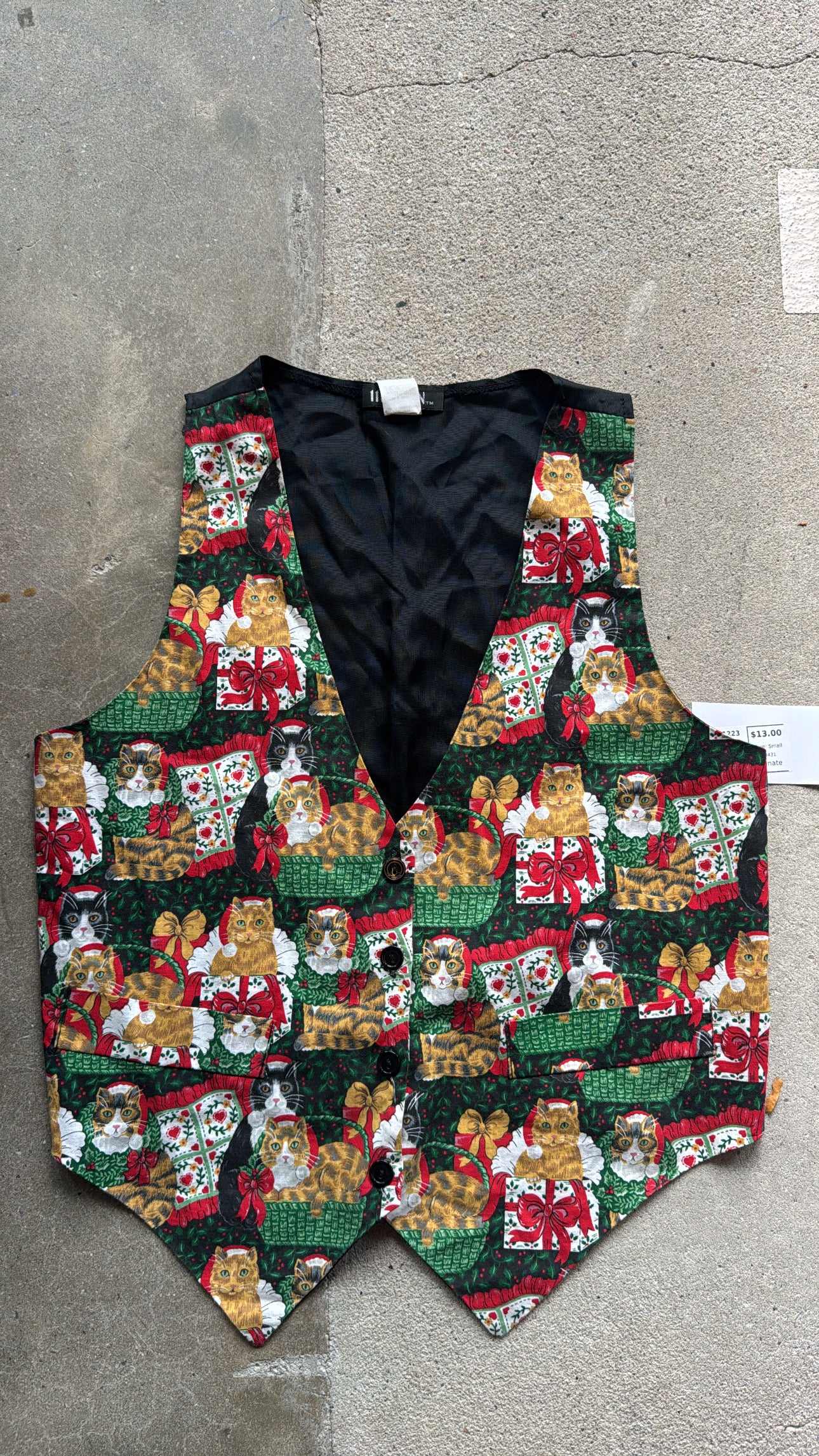Black Main Christmas cat vest, Small
