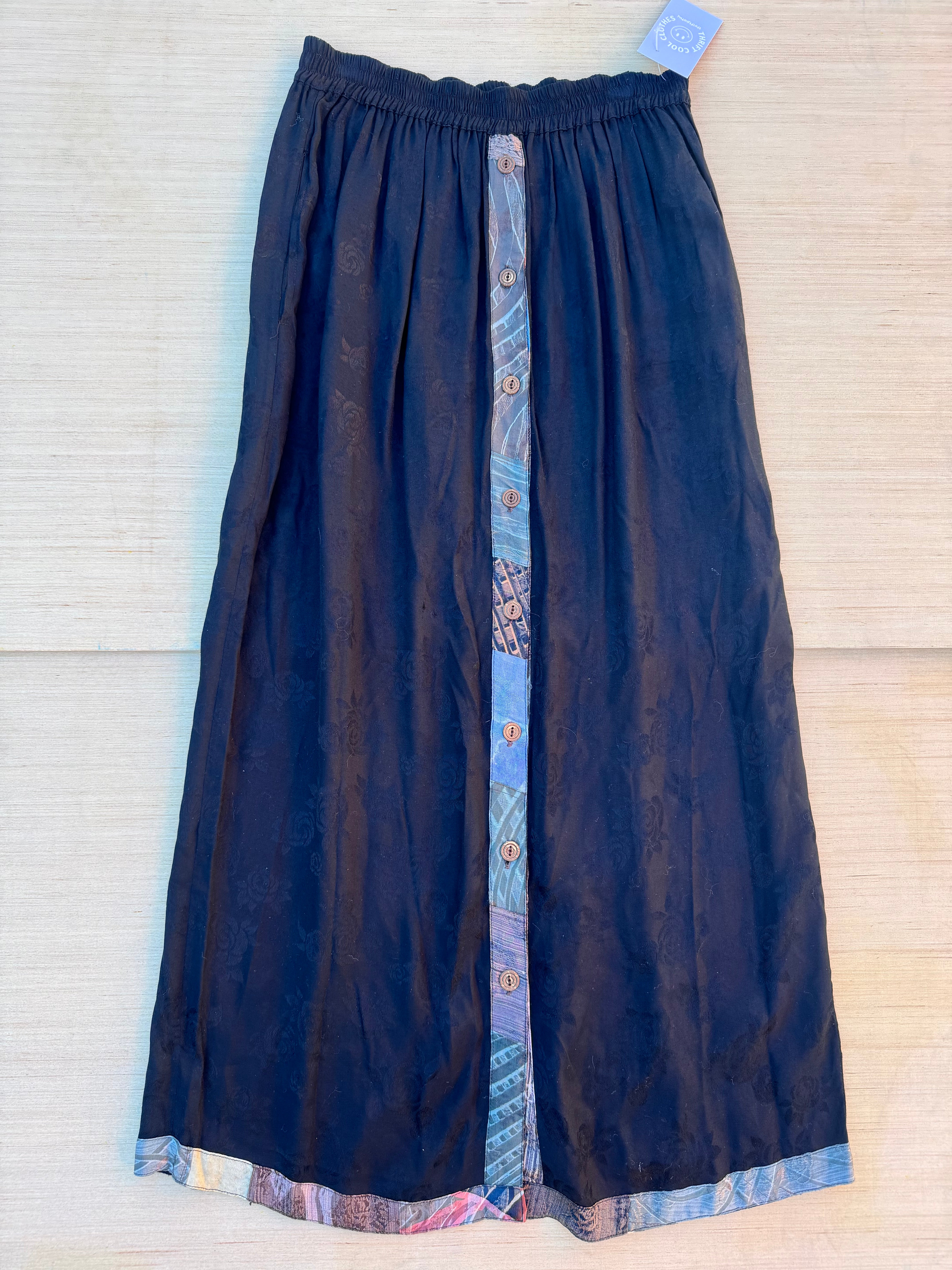 Black Kusnadi Vtg floral midi w buttons, L