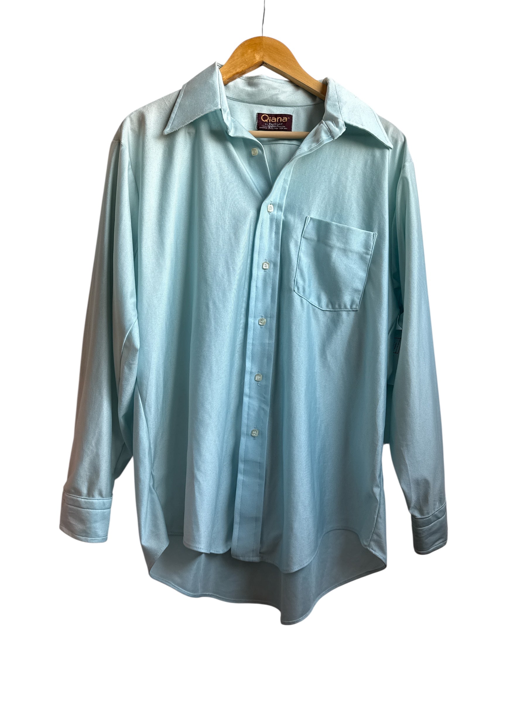 Light mint green Qiana Button up ls top, L