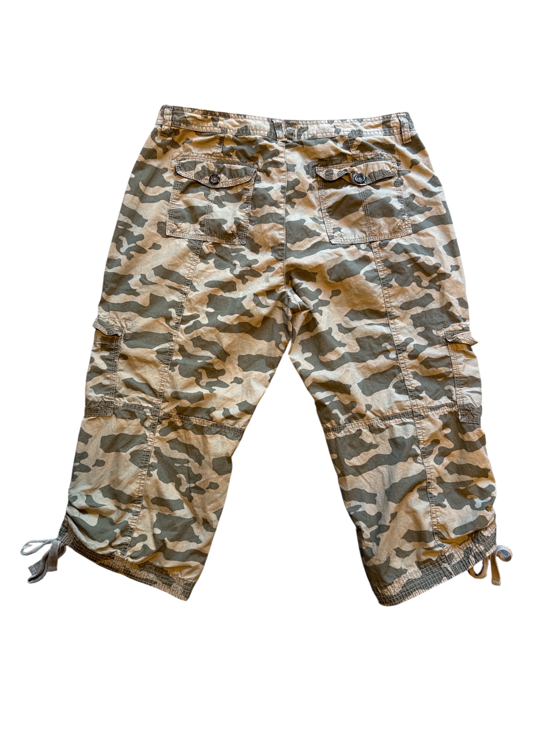 green merona camo capris, 14