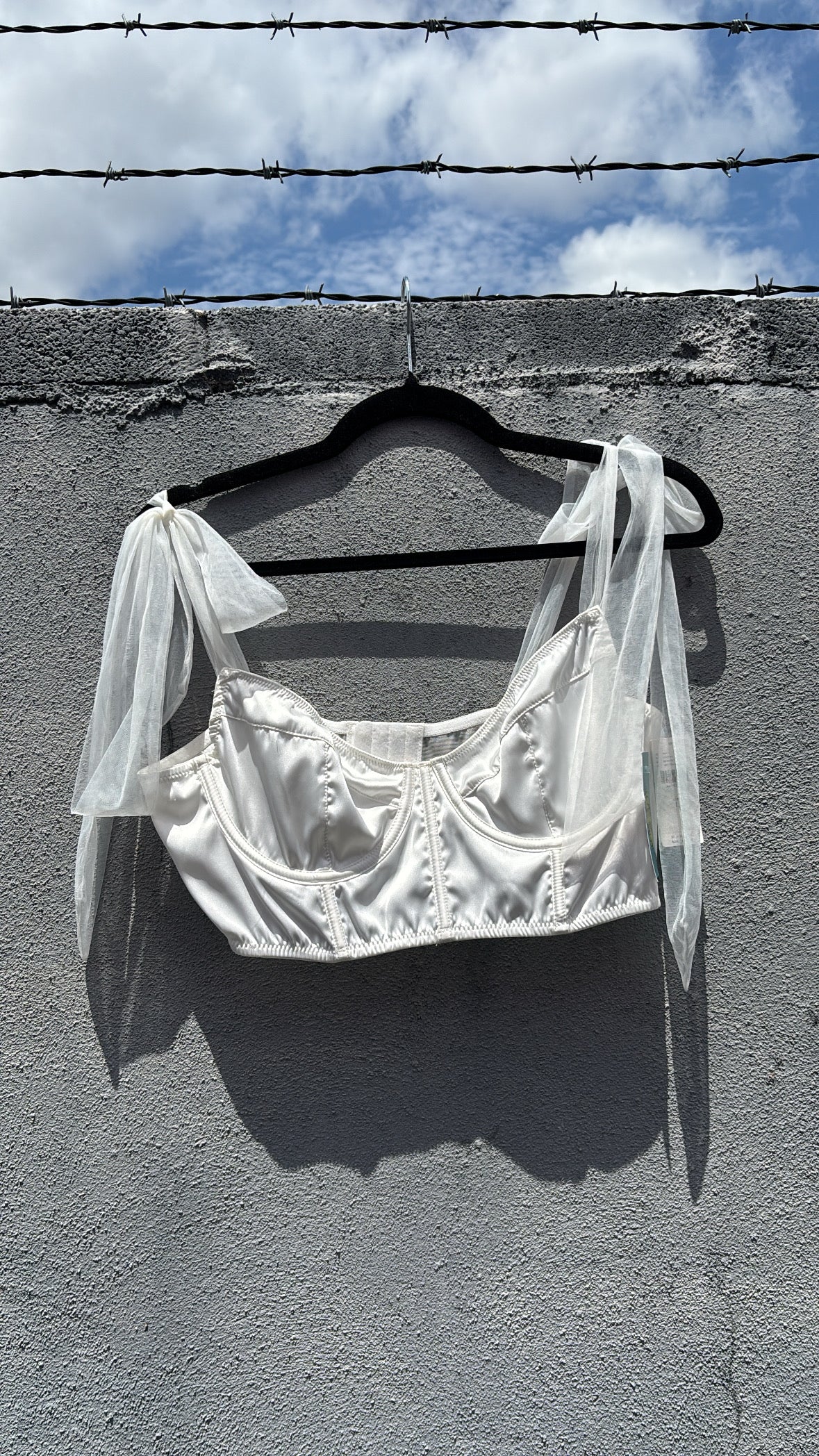 White Anthropologie Tie strap bra, L