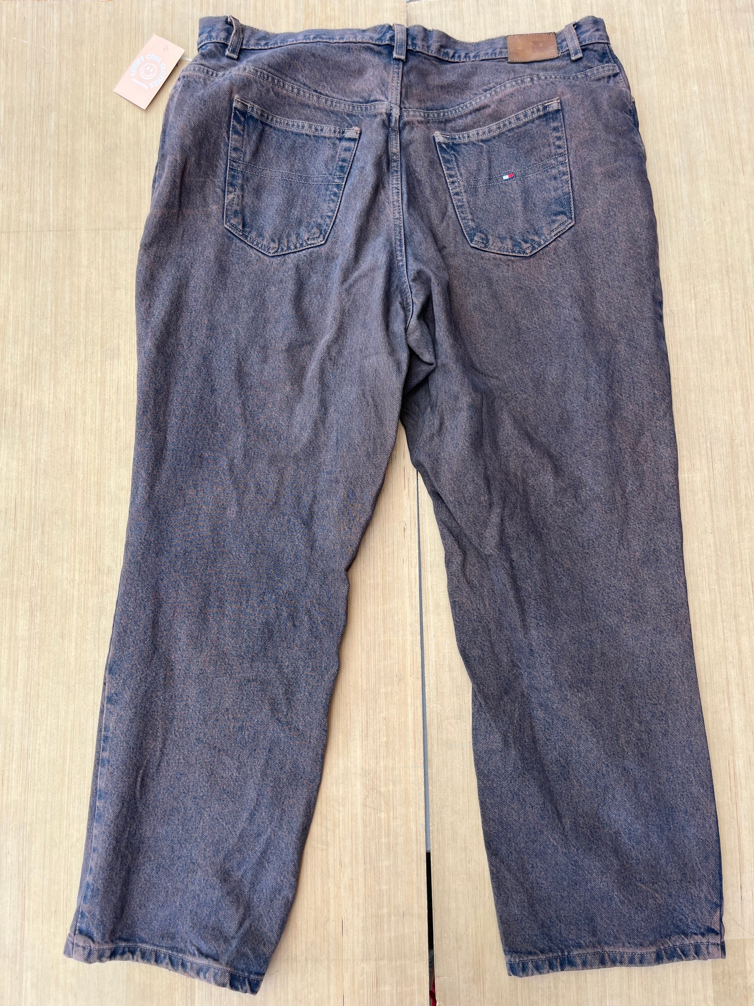 black red tommy hilfiger vtg jeans, 20