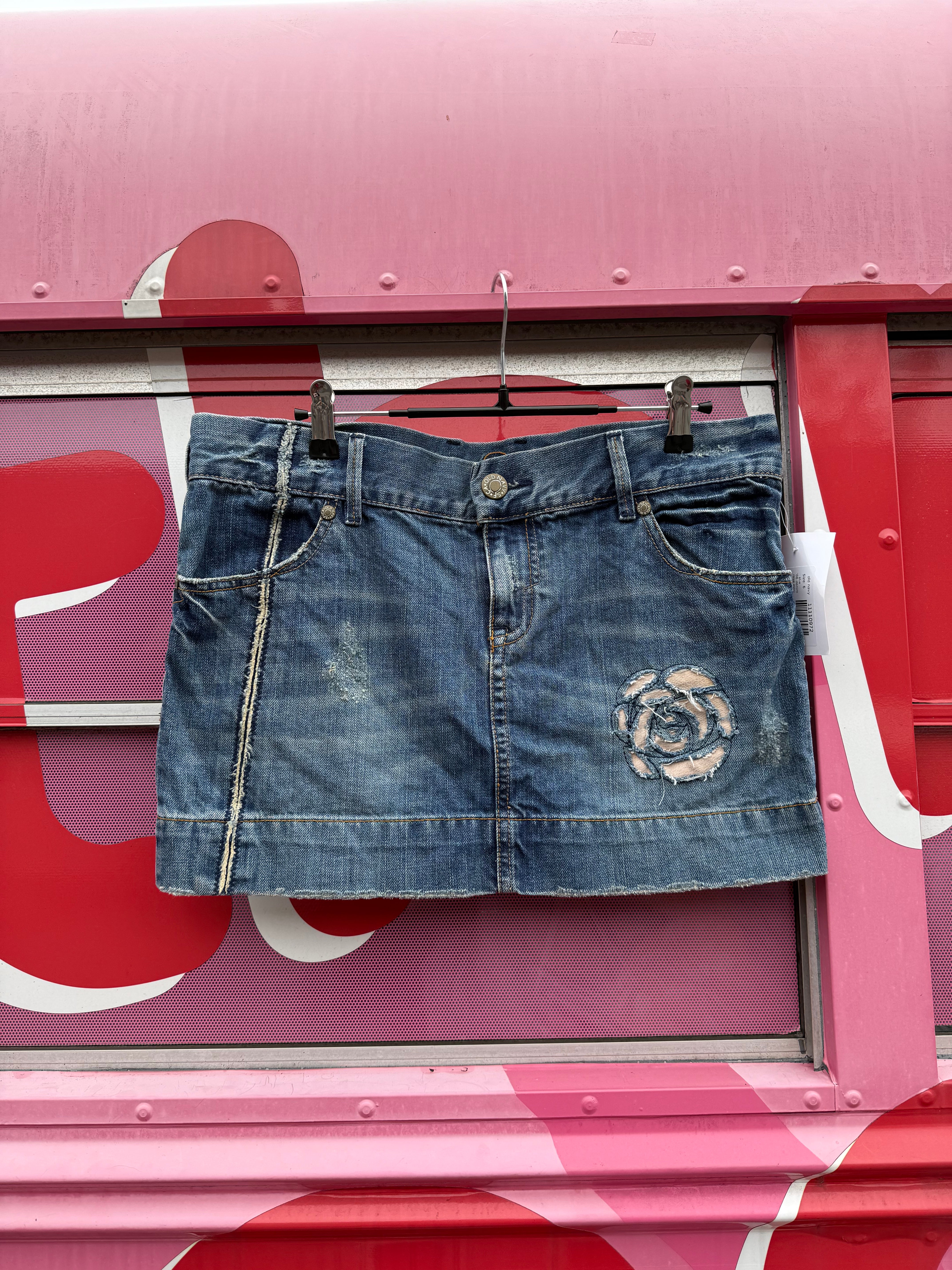 blue old navy '06 denim rose mini skirt, 6