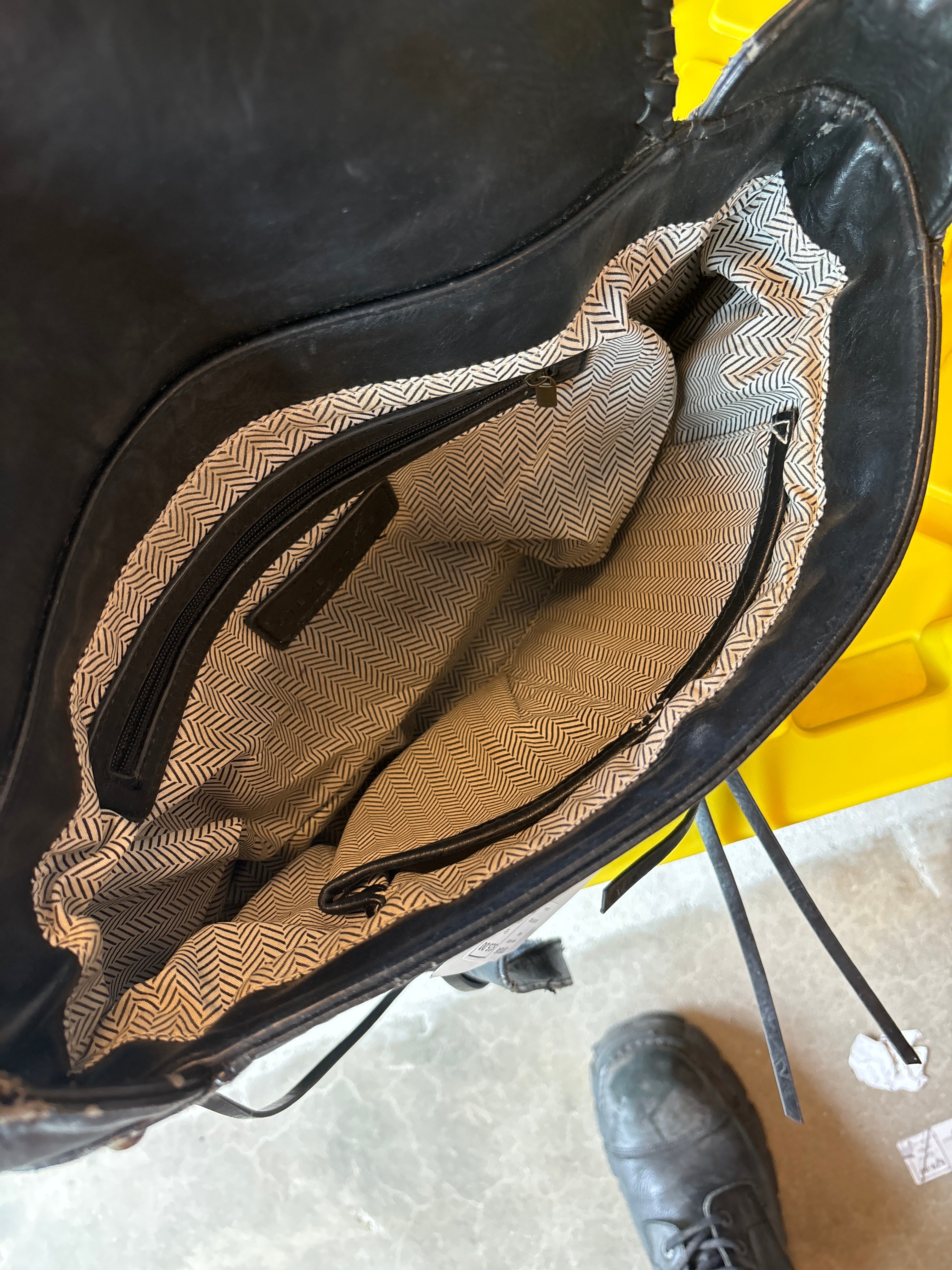 black steve madden leather bag