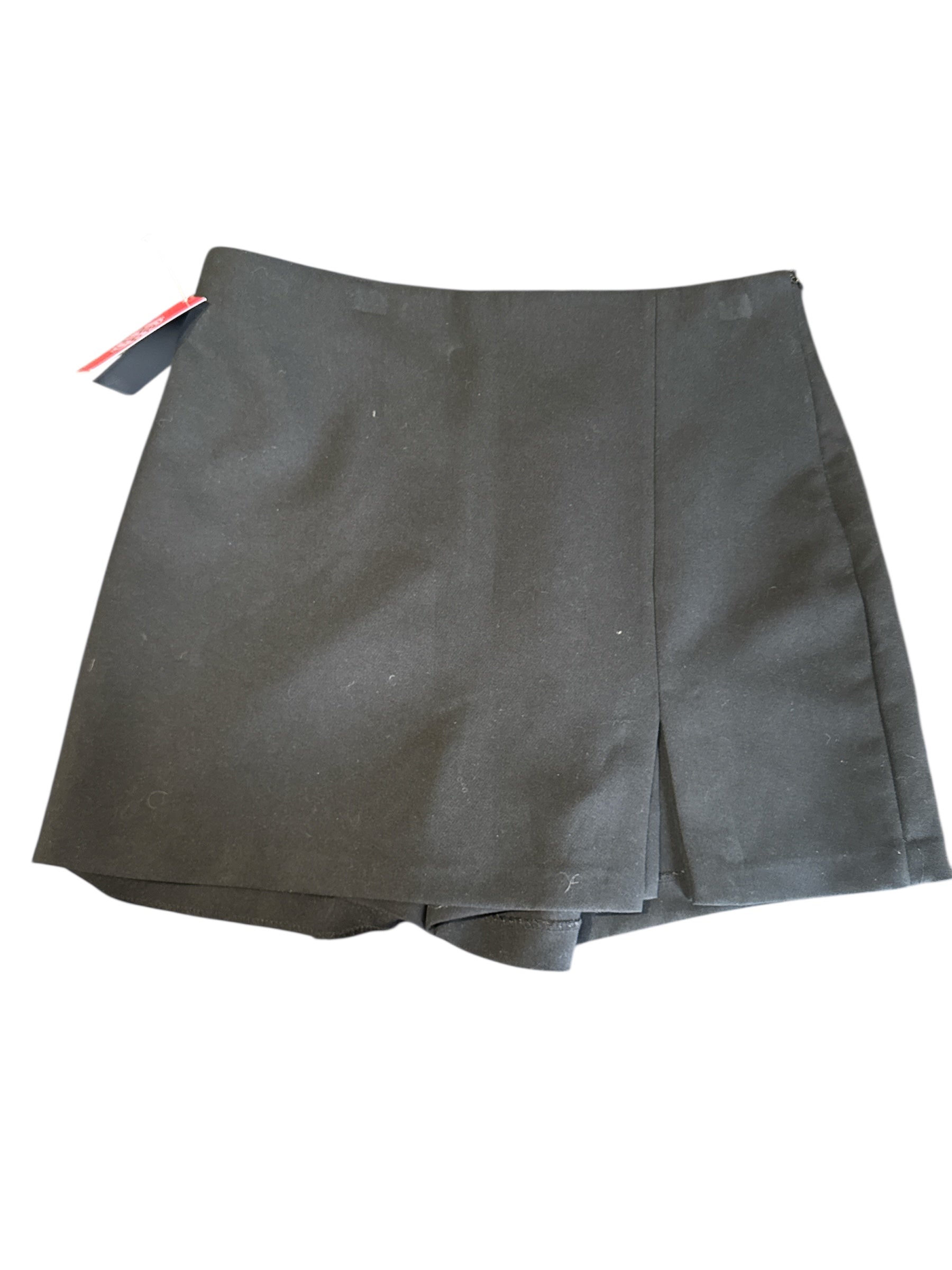 black Zara mini skort with slit, xl