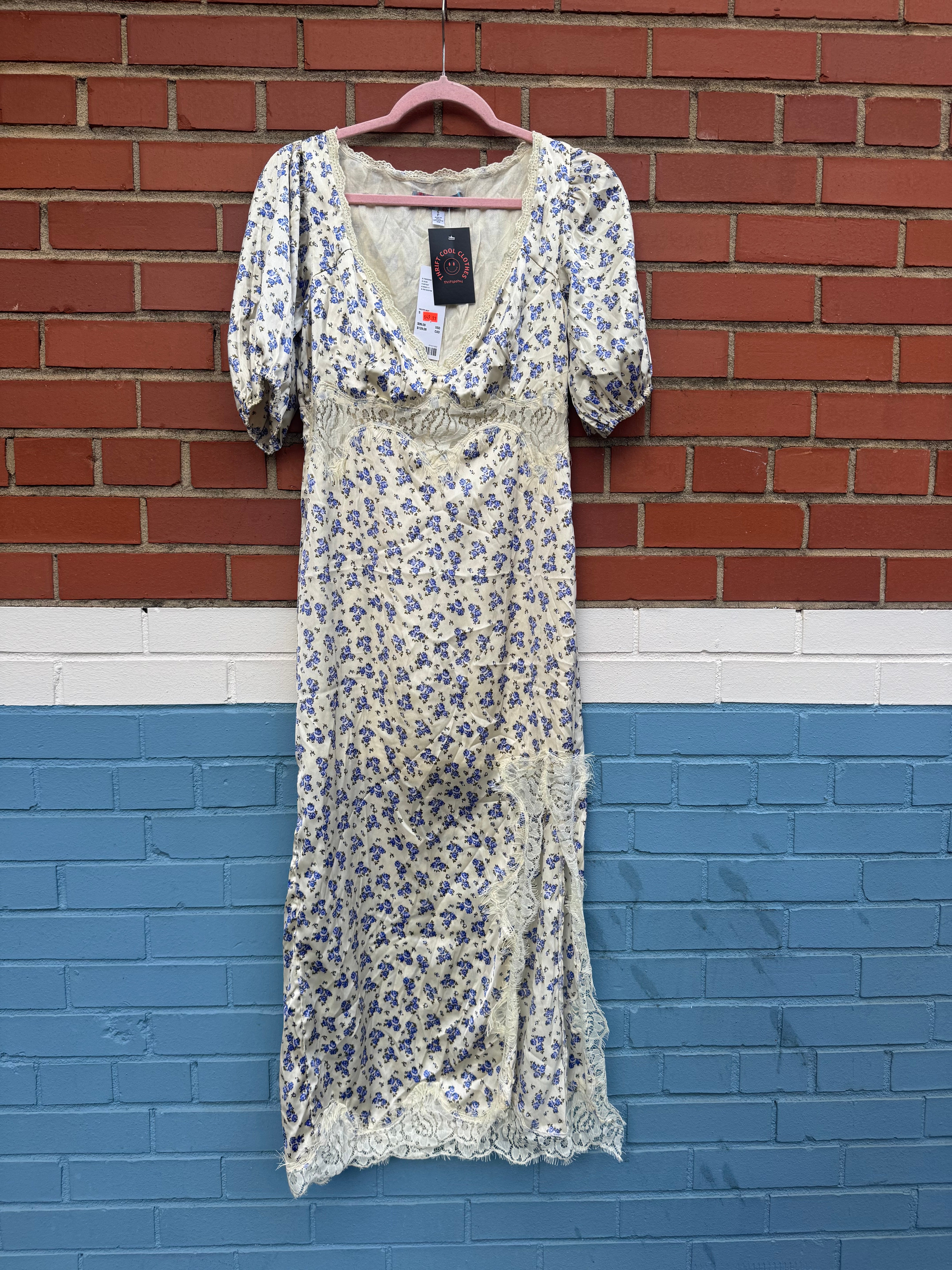 cream blue urban outfitters nwt floral silky dress w lace, s