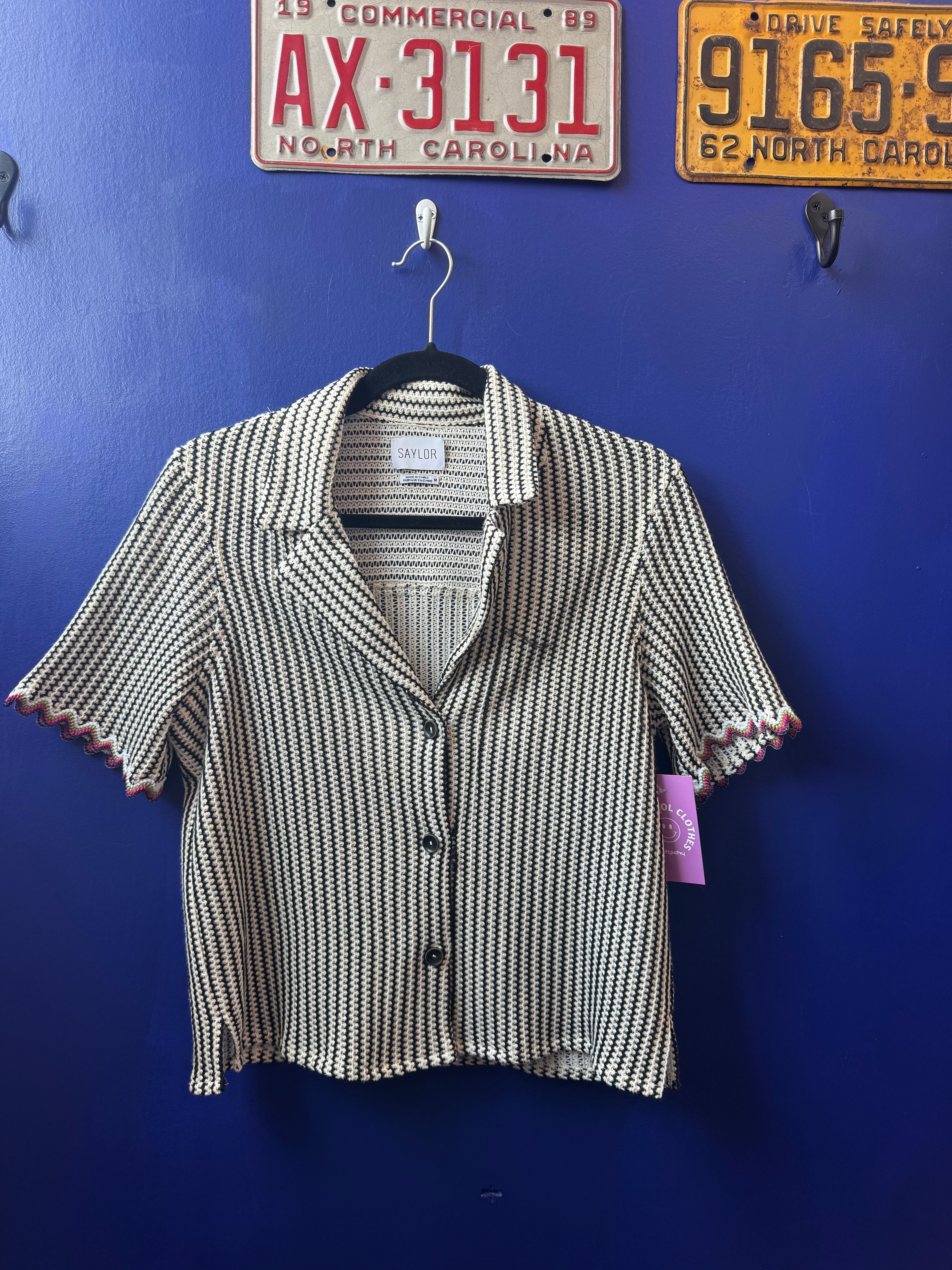 M saylor knit ss button top