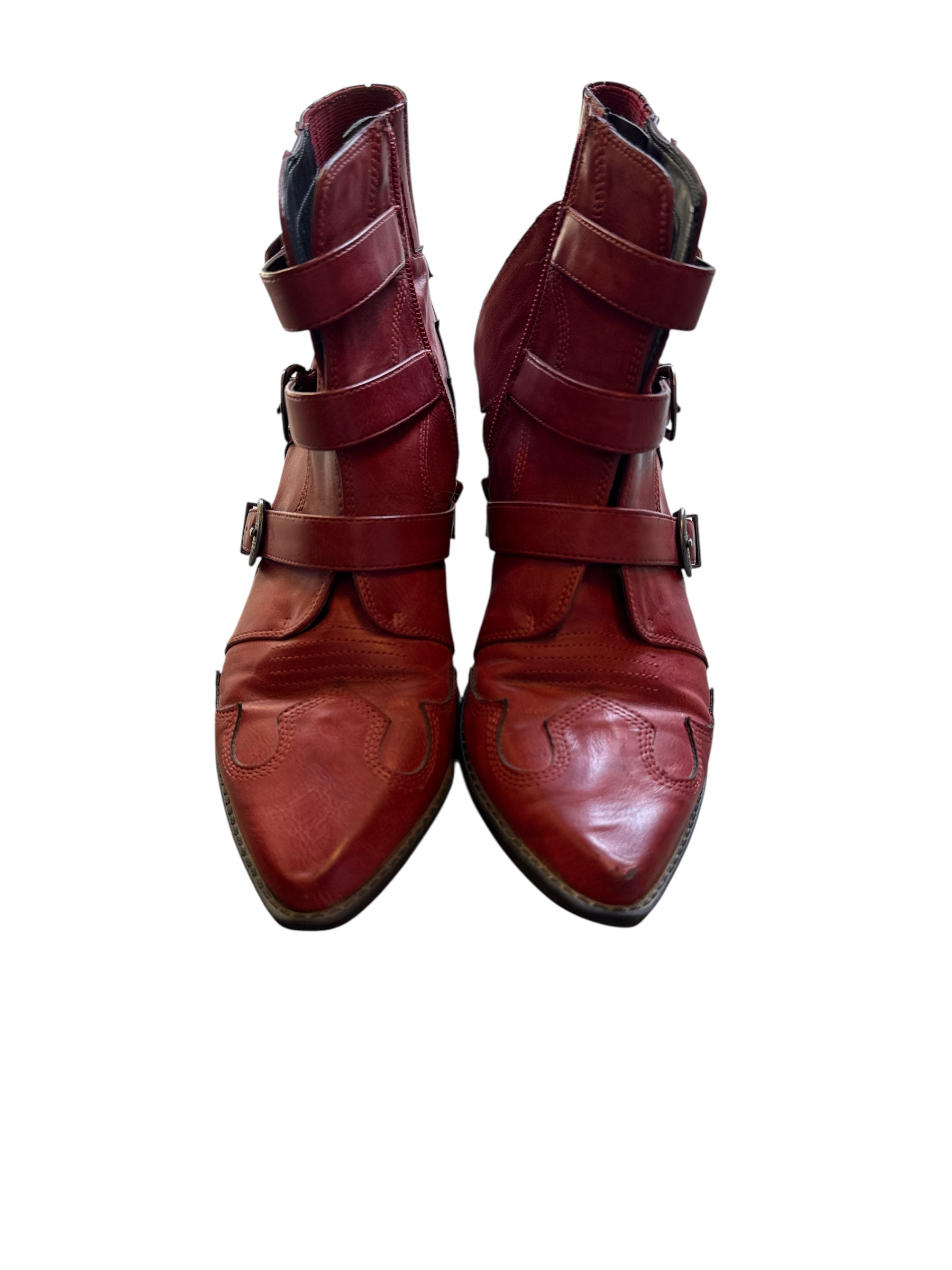 red indigo shoe boots w/ buckles, 6 1/2
