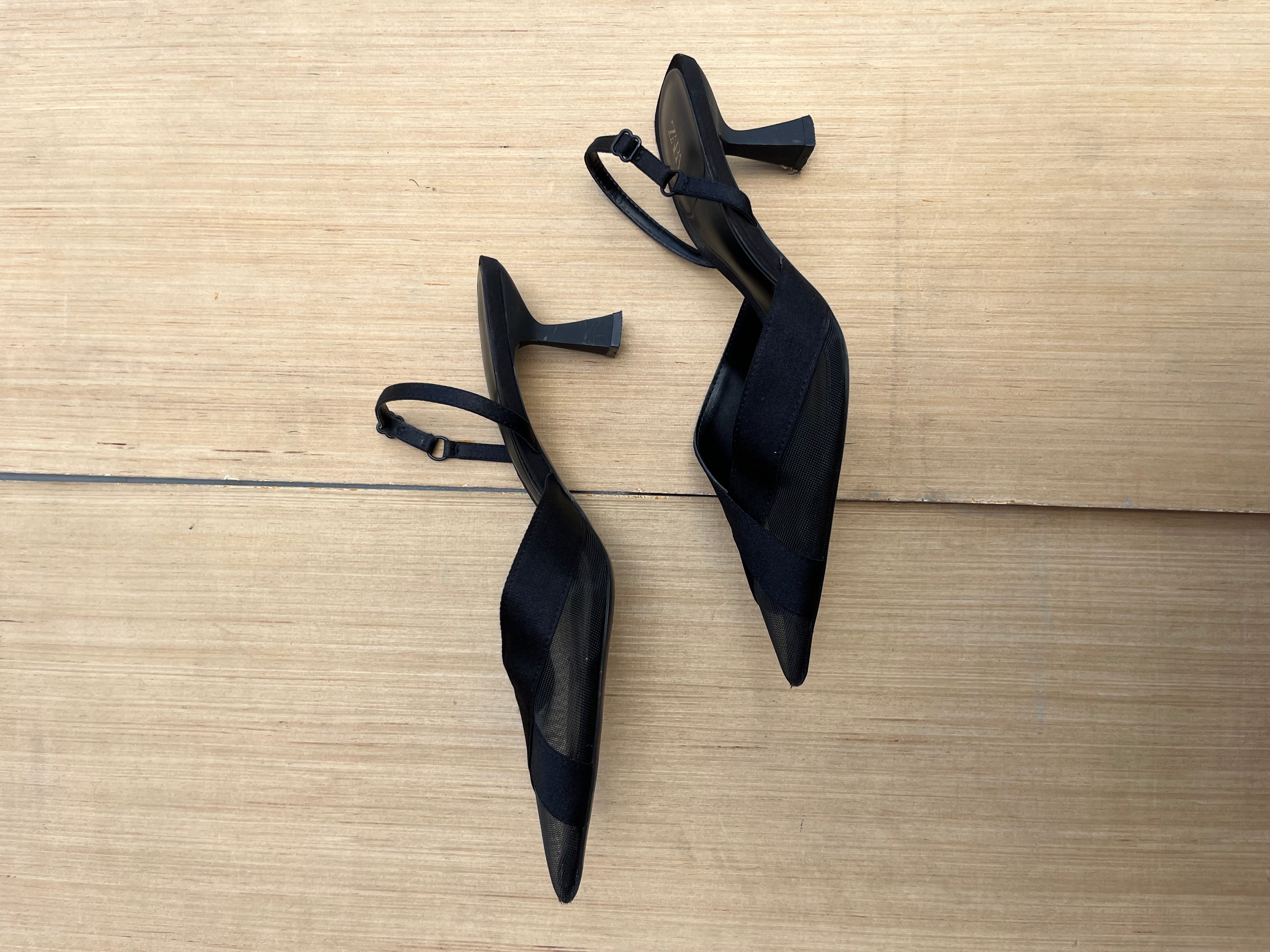 Black zara Kitten heels, 38