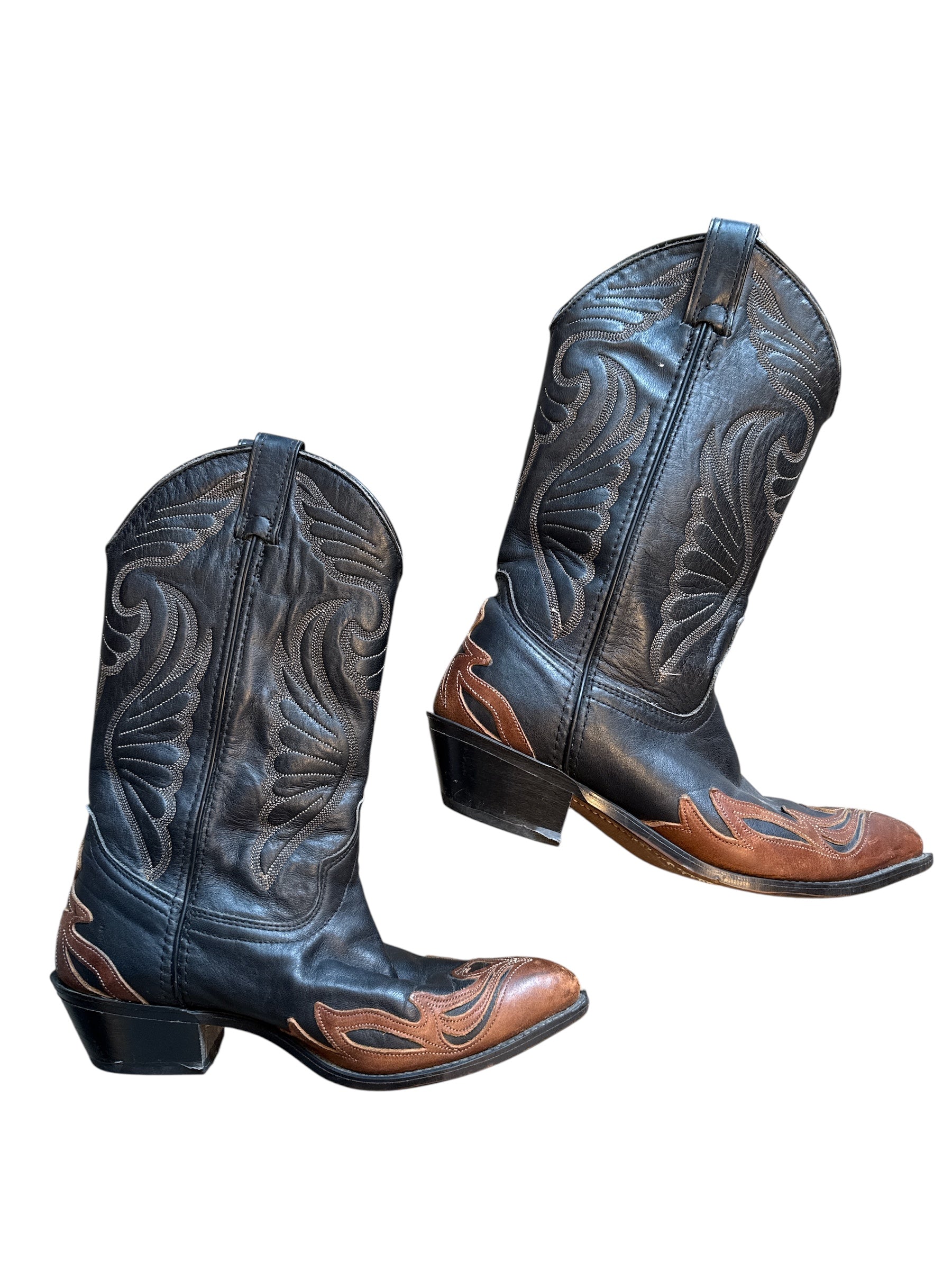 brown black code west two tone cowboy boots, 7.5 (fits like 7)
