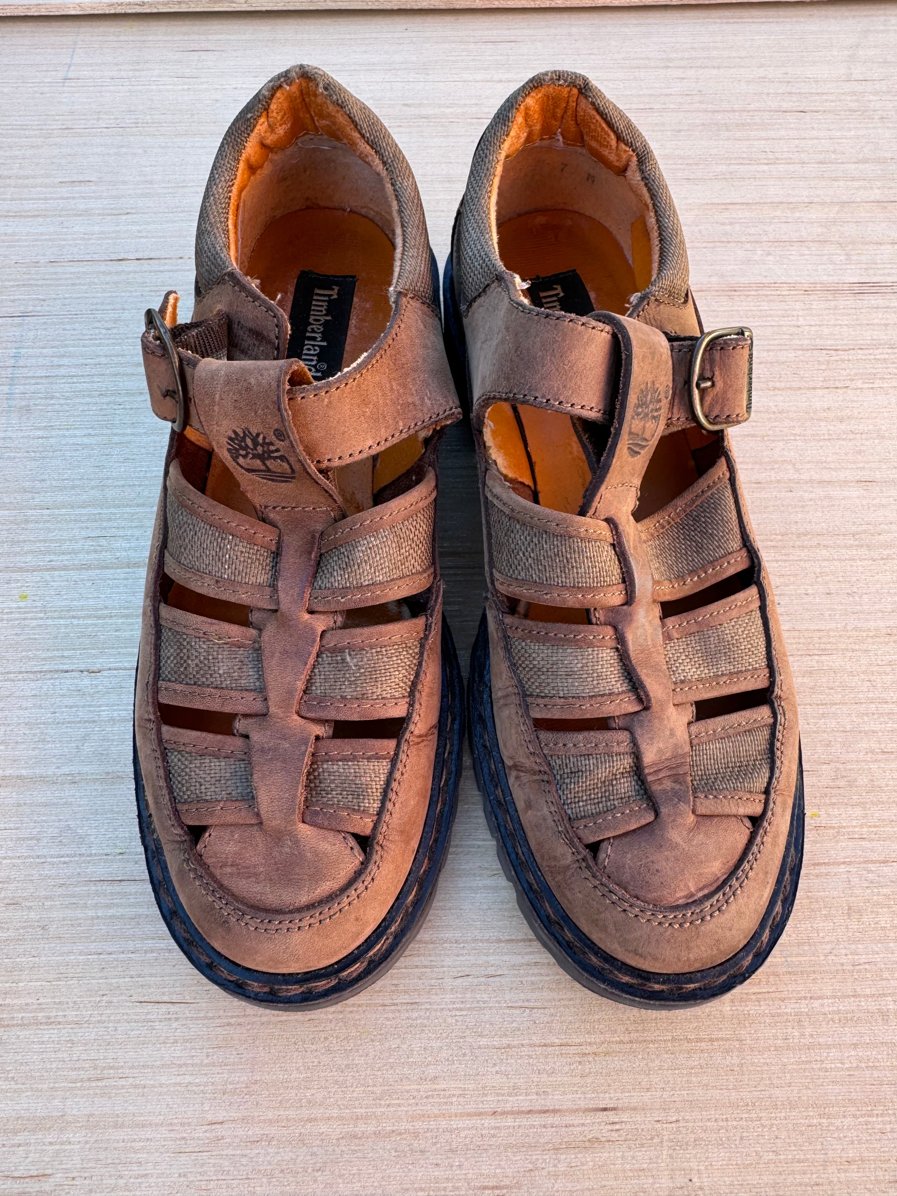 Brown Timberland Vtg fisherman shoes, 7