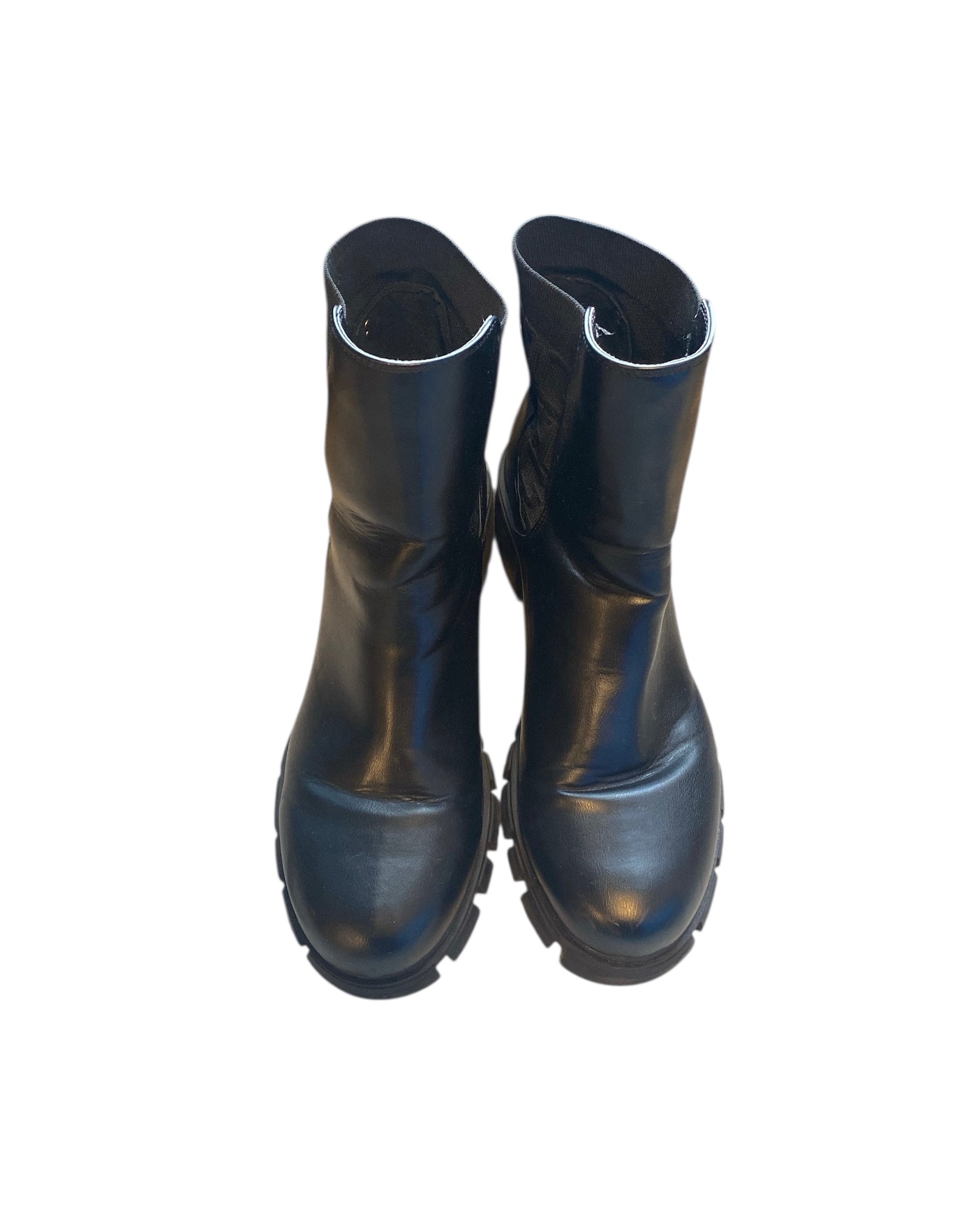 black guess platform booties, 11