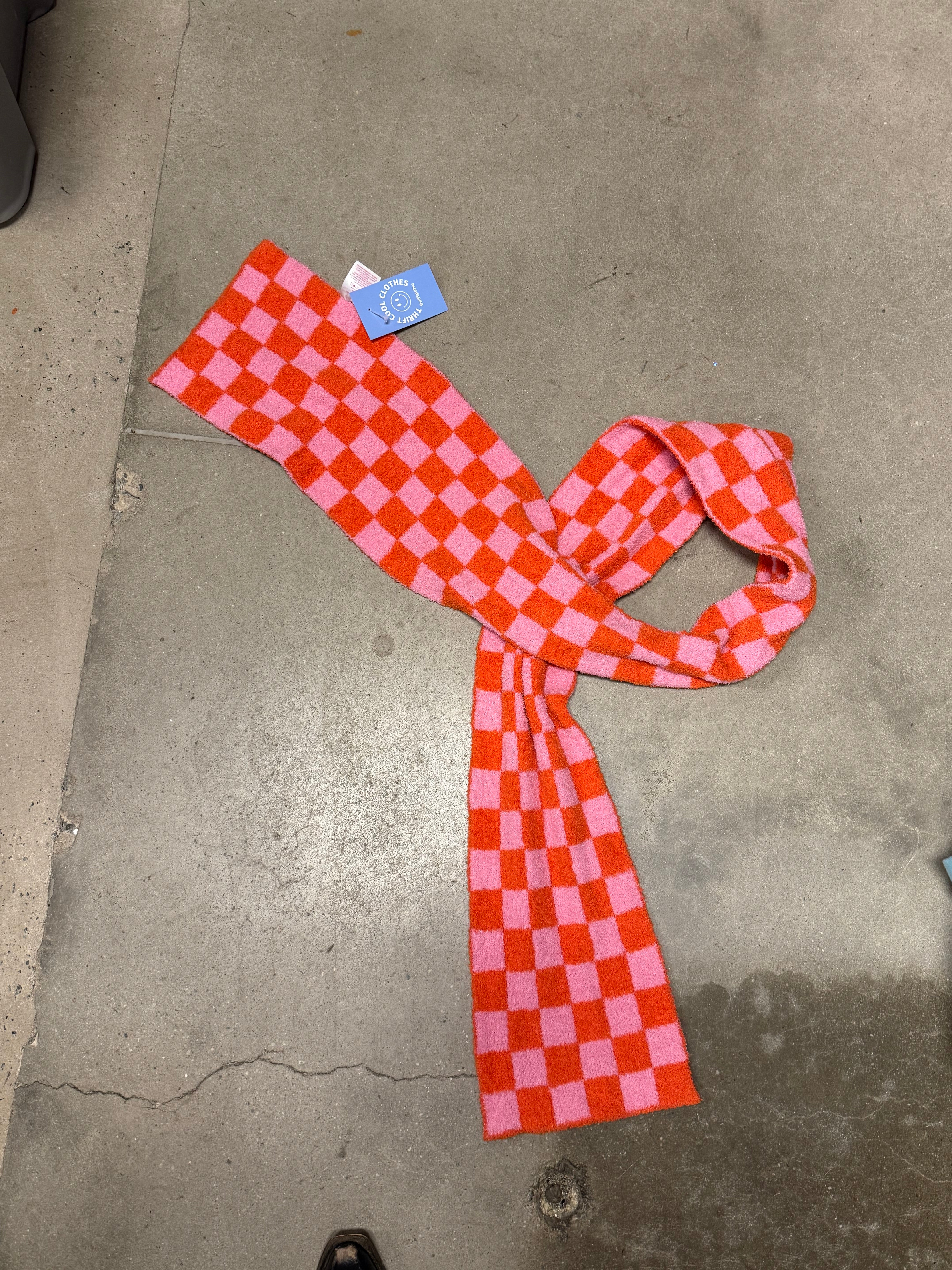 Checkered scarf