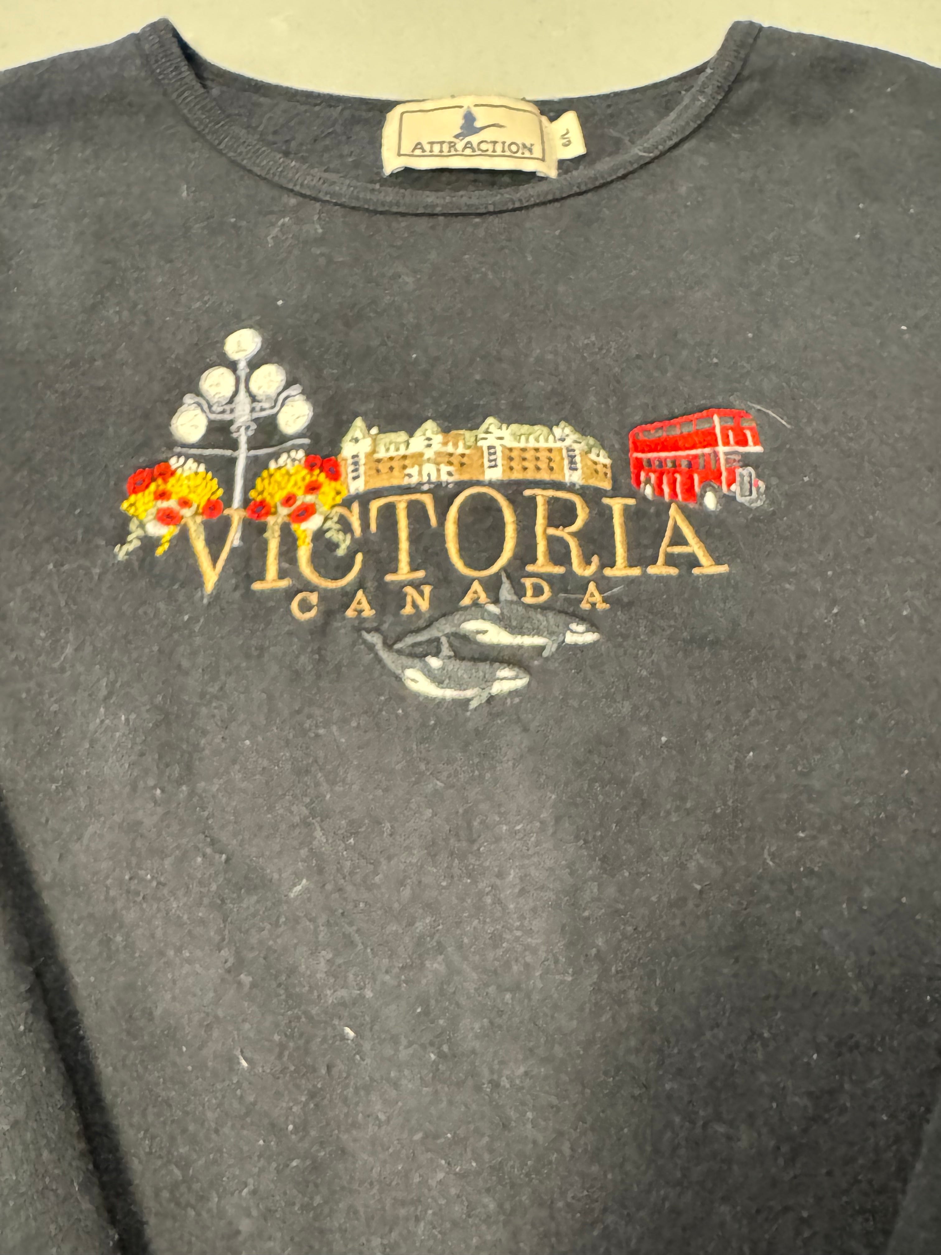 black Attraction Victori crewneck, L