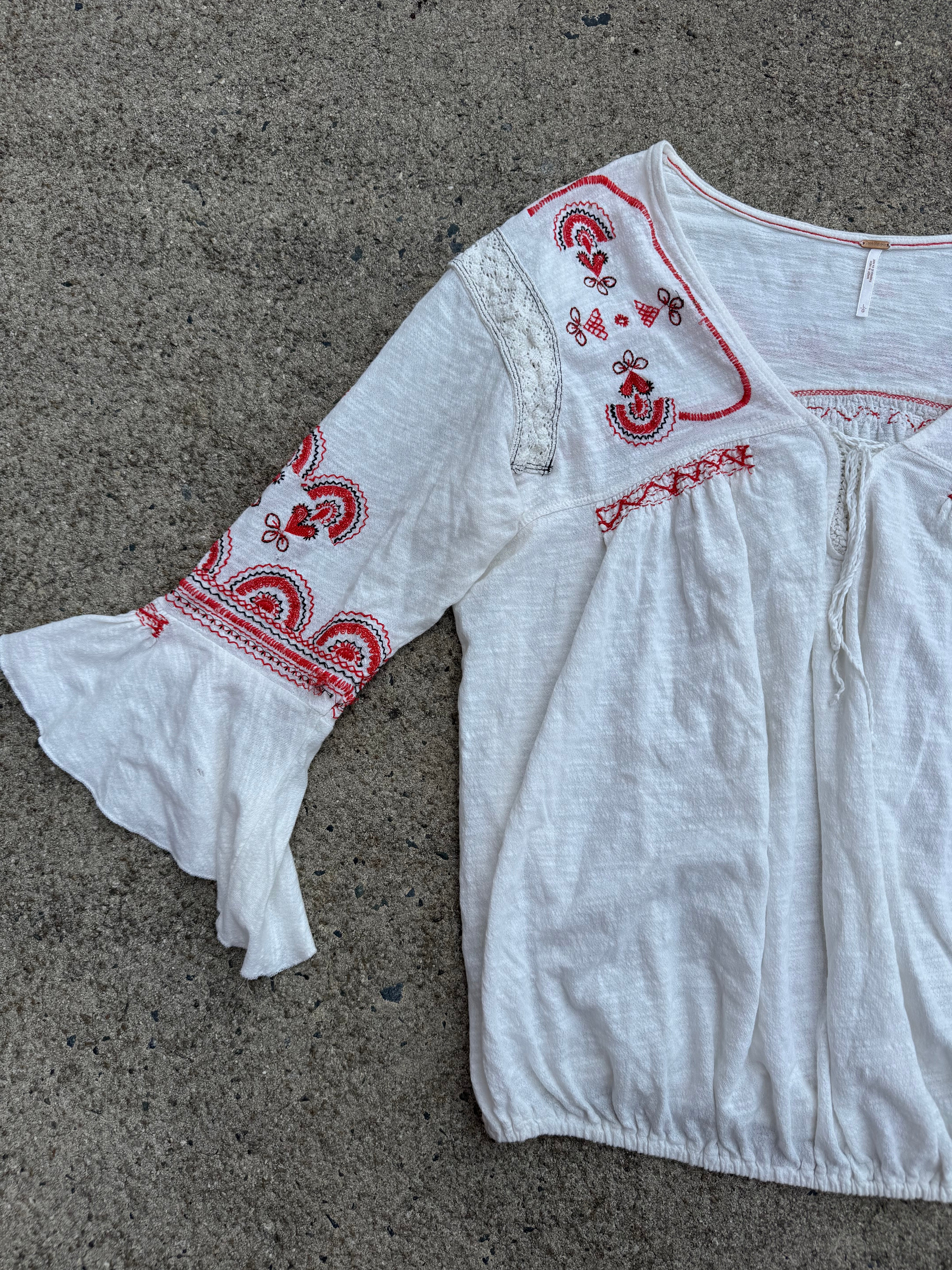 White orange Free people Embroider flowy top, L