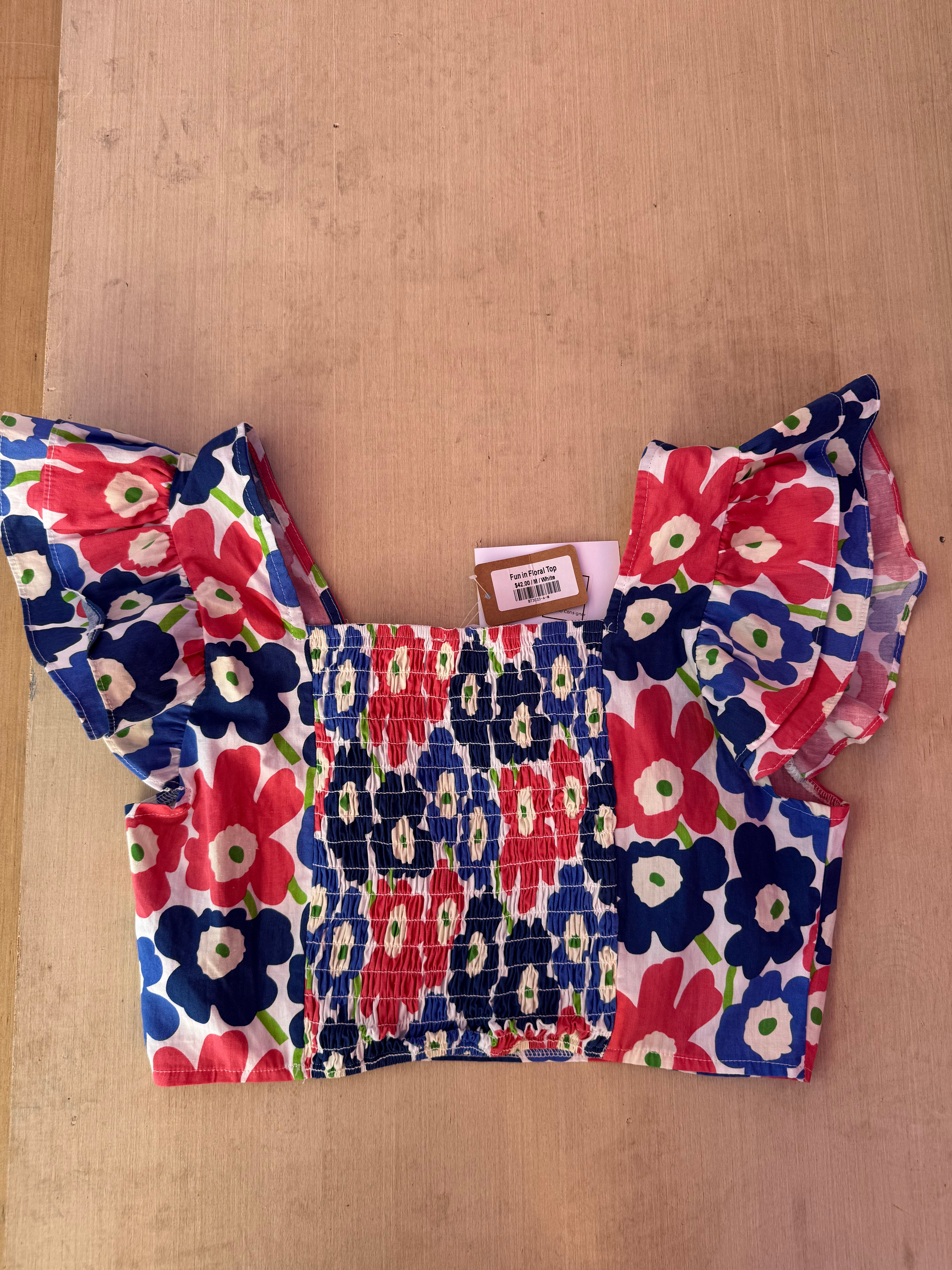 black pink vestique floral top w ruffle sleeve, m