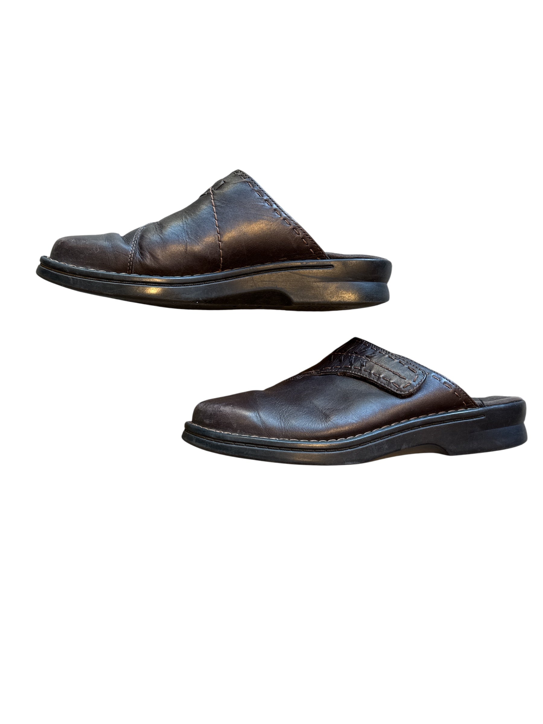 brown clarks mules, 9
