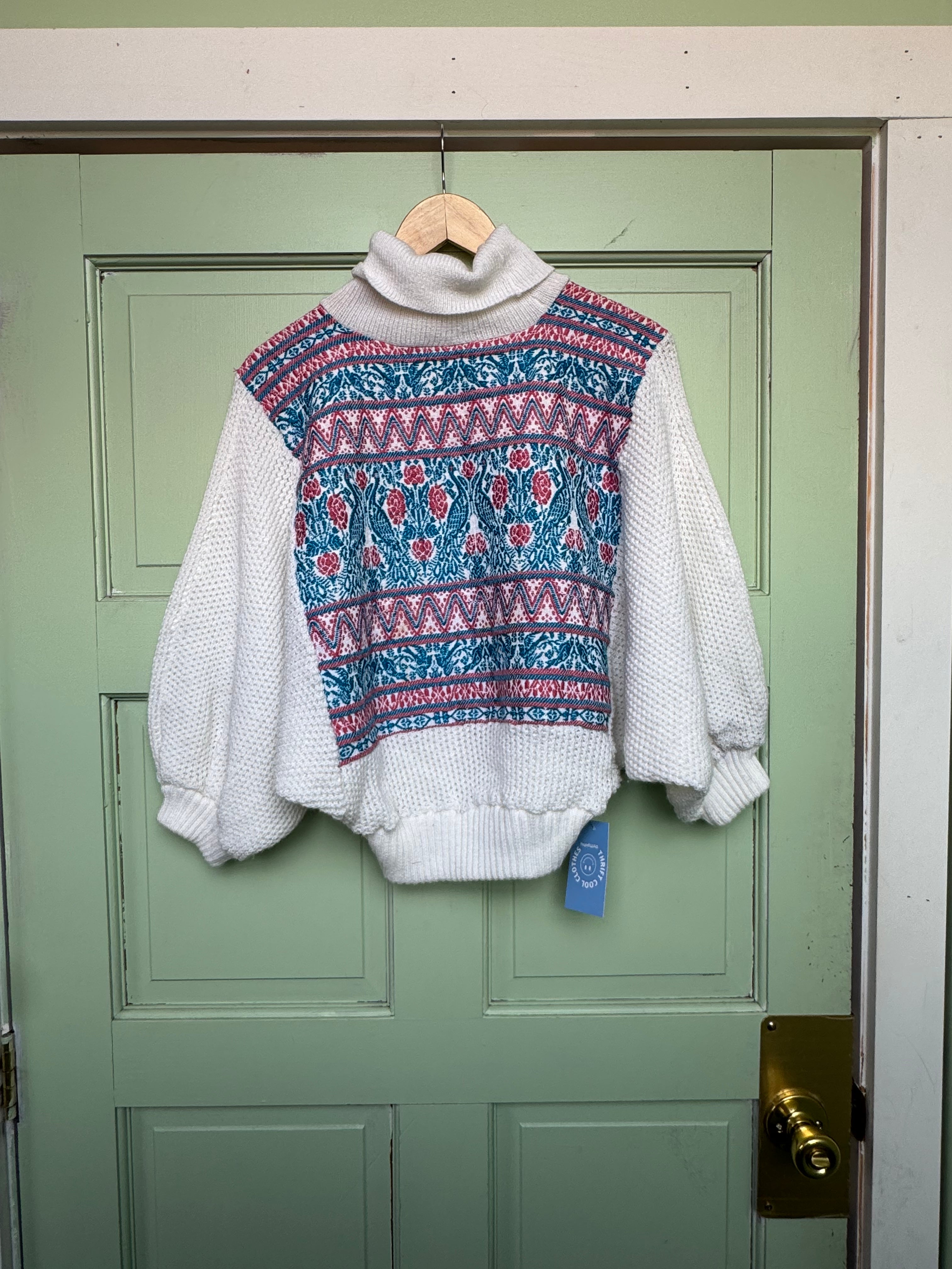 Blue pink  Vtg turtle neck sweater