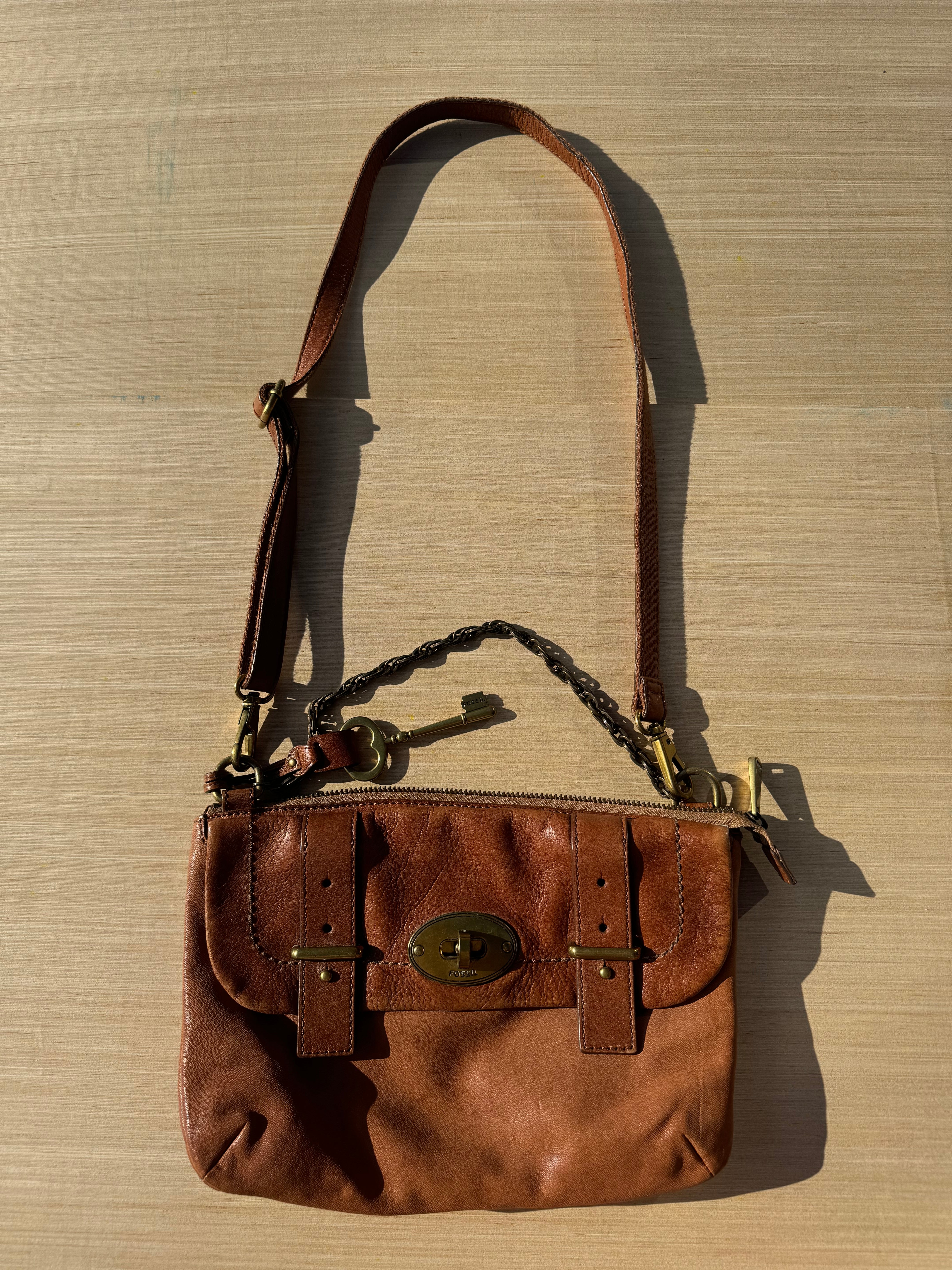 brown fossil leather purse