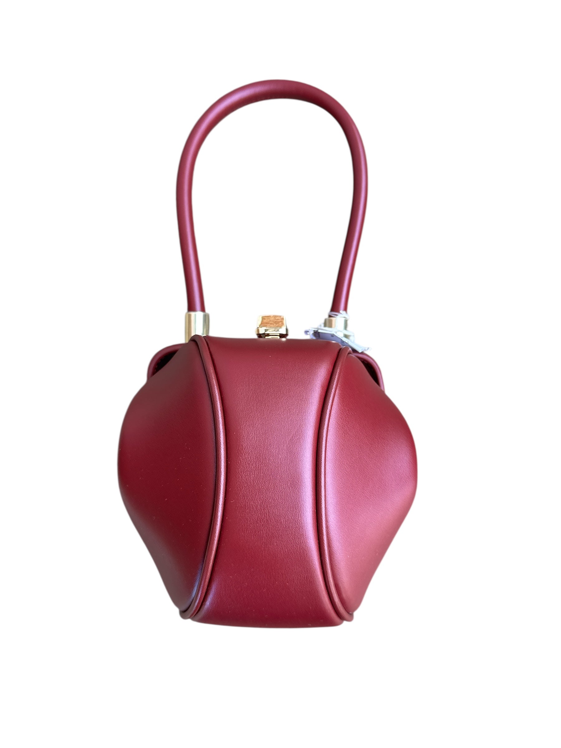 red  gabriela hearst dupe bag