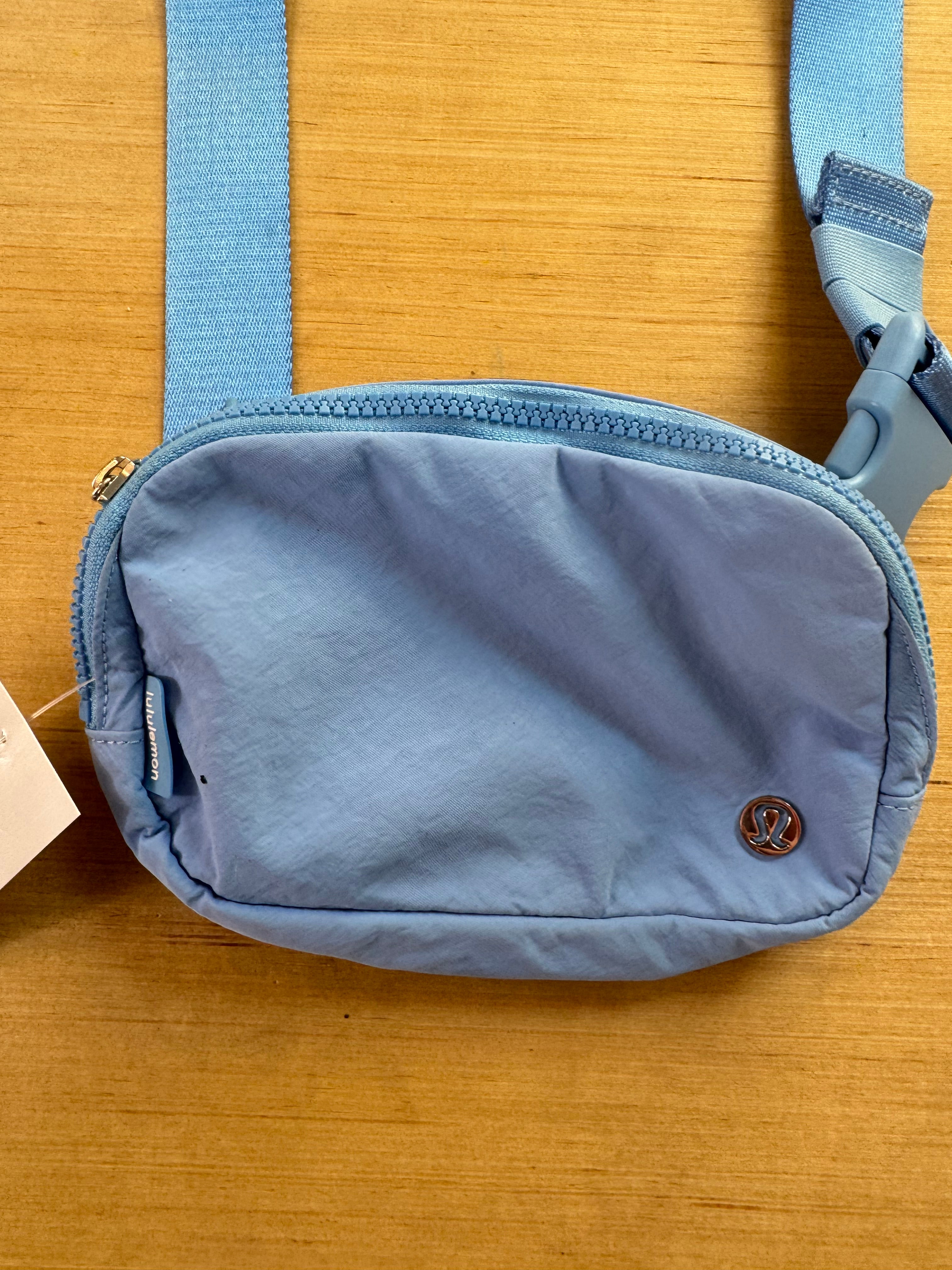 blue lululemon crossbody bag