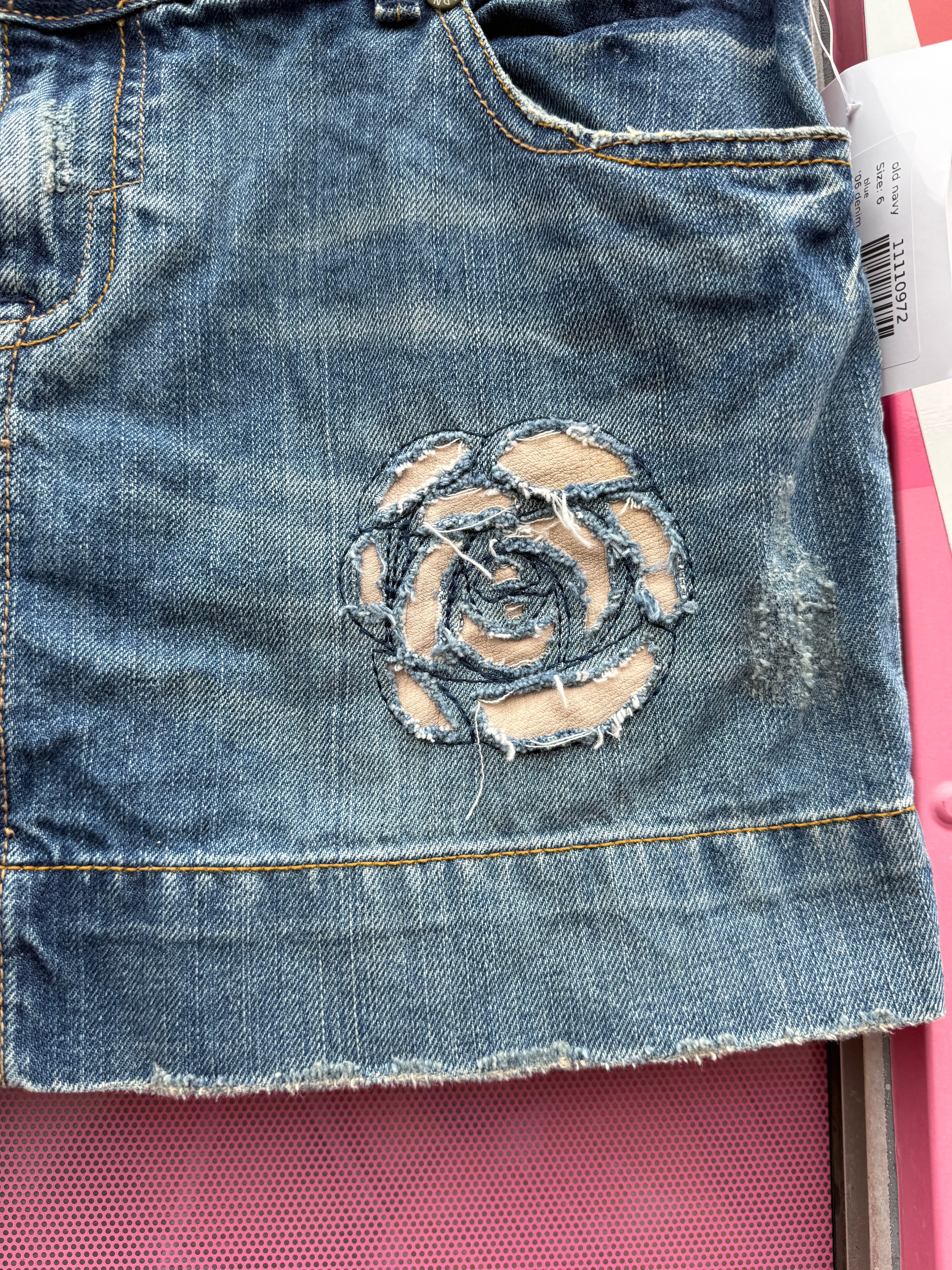 blue old navy '06 denim rose mini skirt, 6